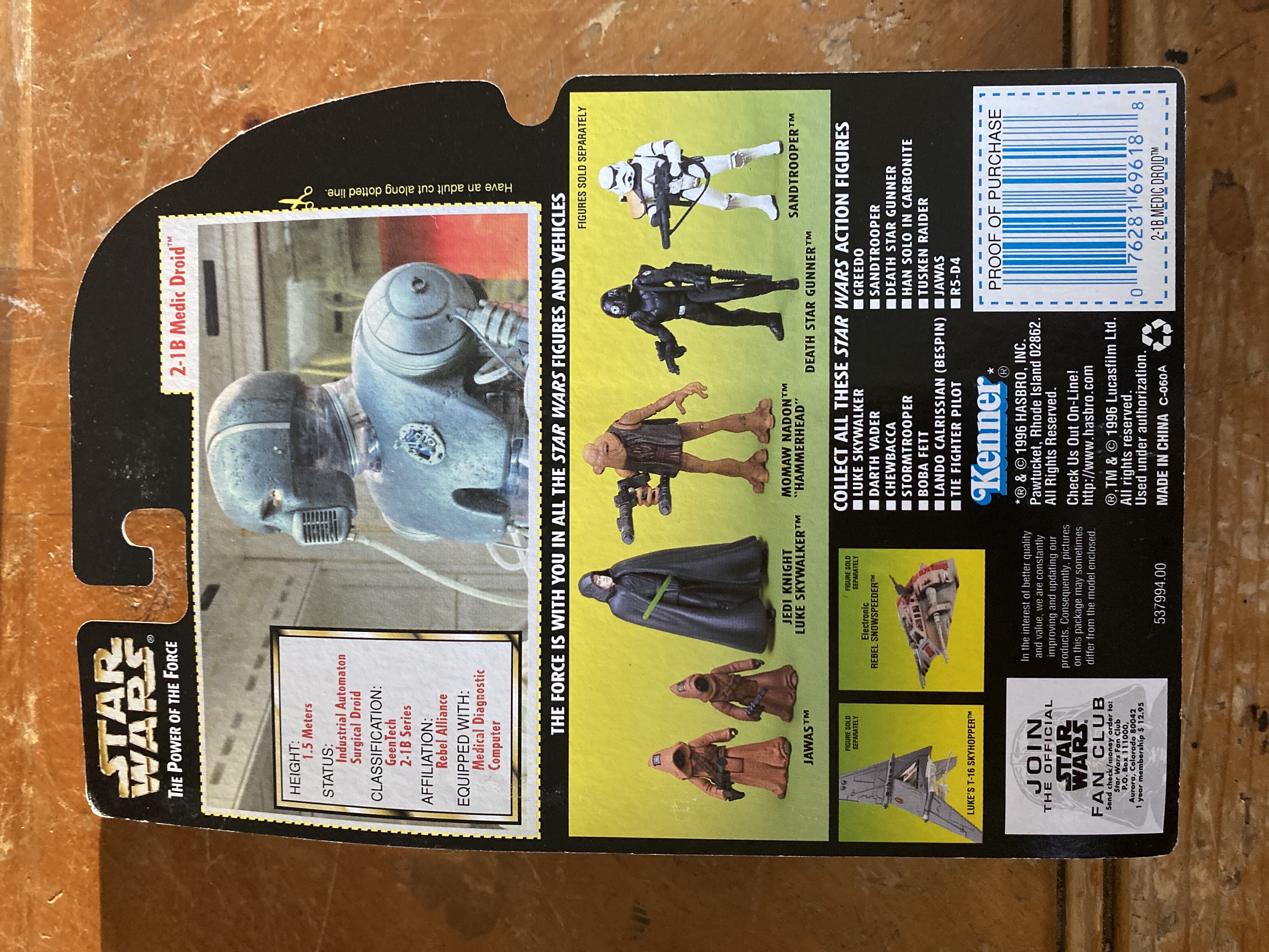 Carded Signed. The Power Of The Force. 2-1B Medic Droid. Signed Bill Hargreaves - Hasbro / Kenner (Power Of The Force - Green Card) action figure collectible [Barcode 076281696188] - Main Image 2