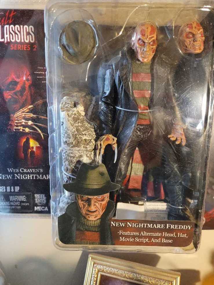 New Nightmare Freddy Cult Classics 2 - Neca (Horror Movies) action figure collectible - Main Image 2