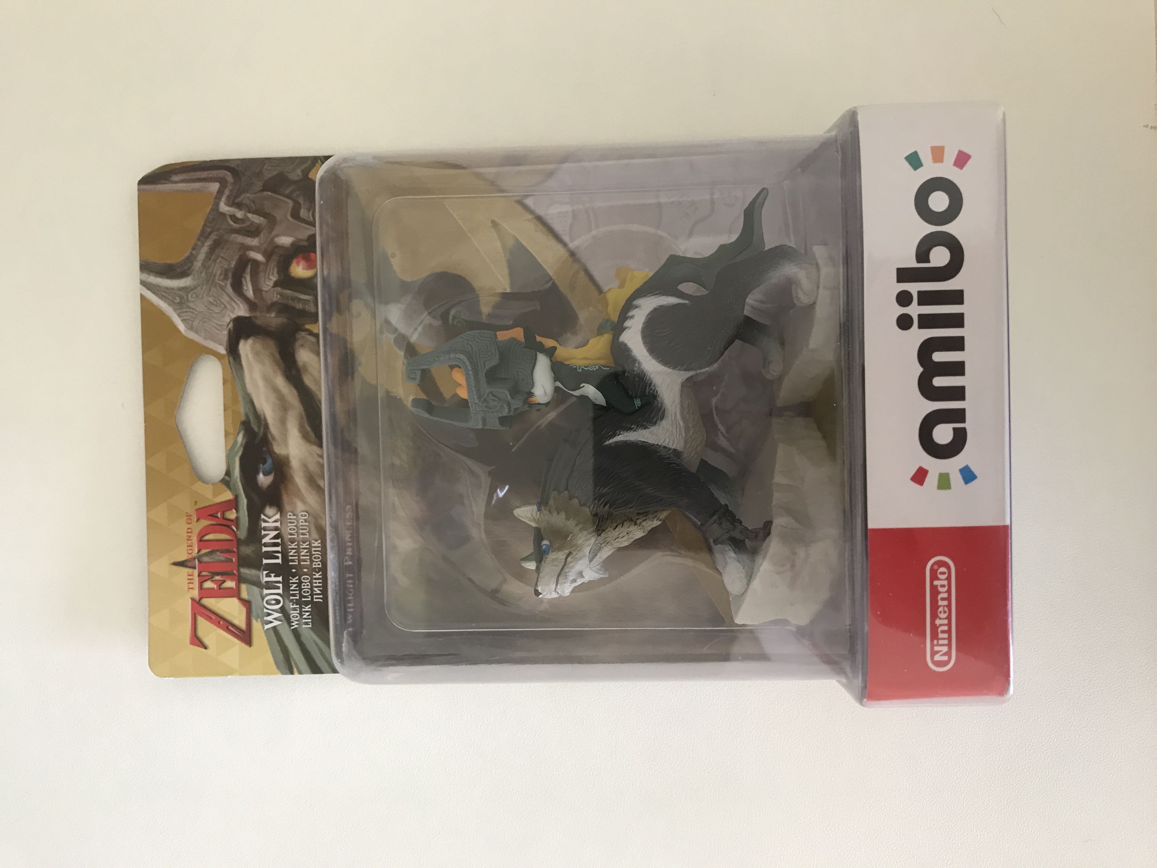 Wolf Link - Nintendo (Toys To Life) action figure collectible [Barcode 045496353469] - Main Image 2