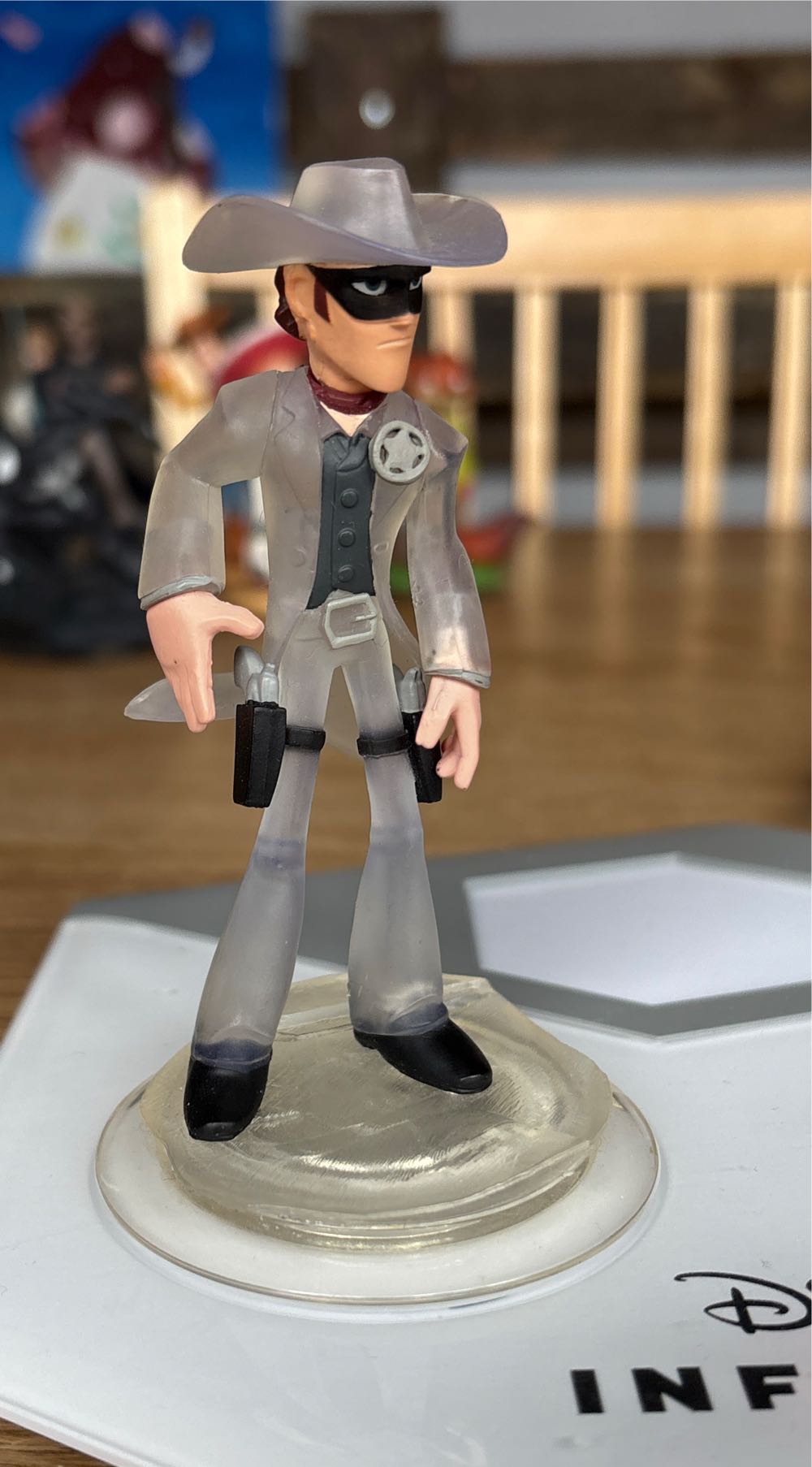 Disney Infinity 1.0 Lone Ranger Crystal  (Disney Infinity 1.0 Crystal) action figure collectible - Main Image 3