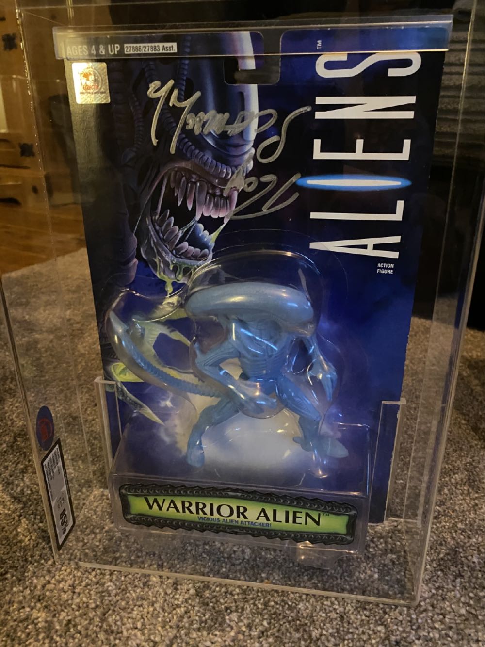 Alien Warrior - Kenner action figure collectible [Barcode 076281278865] - Main Image 3