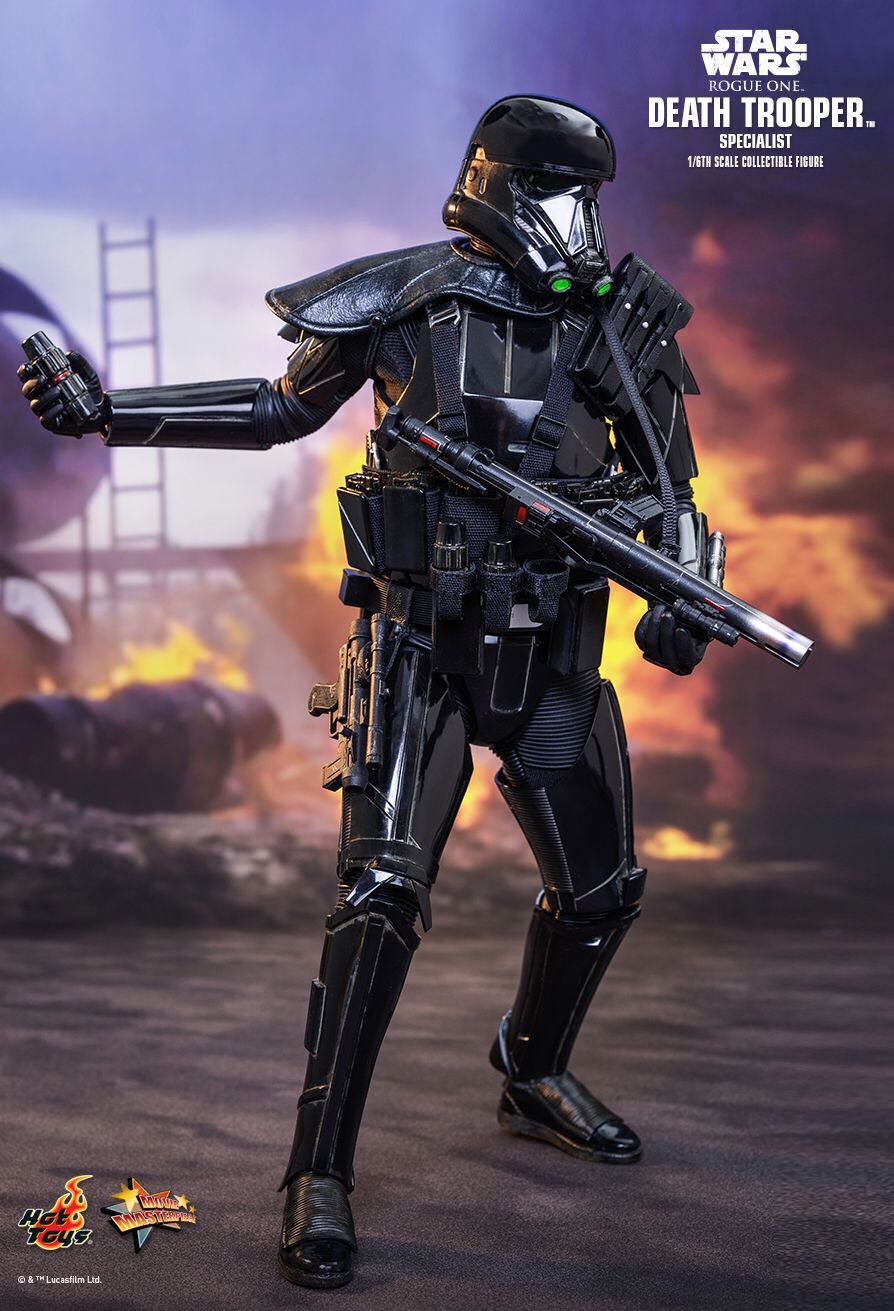 Death Trooper Specialist - Hot Toys - Hot Toys (Star Wars) action figure collectible - Main Image 4