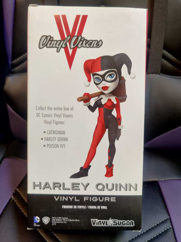Harley Quinn - Vinyl Vixens - Vinyl Sugar (DC Comics) action figure collectible [Barcode 849803044749] - Main Image 3