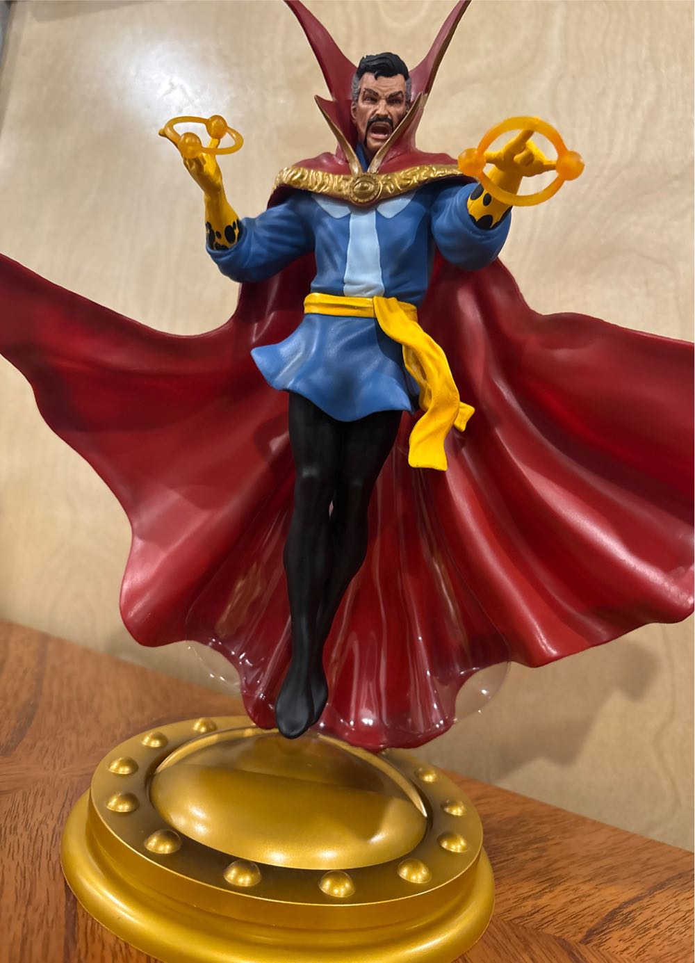 Marvel- Doctor Strange Gallery - Diamond Select action figure collectible [Barcode 699788814963] - Main Image 2