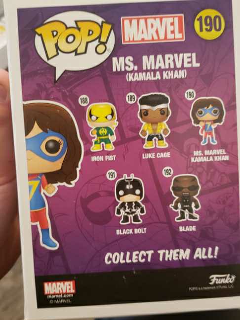 Ms. Marvel (Kamala Khan)  action figure collectible [Barcode 889698113007] - Main Image 2