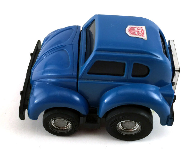 Transformers G1 Autobot Bumblebee (blue)  (Transformers) action figure collectible [Barcode 038976057018] - Main Image 2