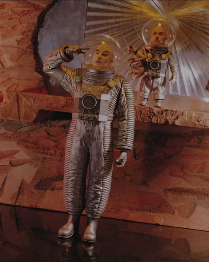 Austin Powers 2 - Moon Mission Dr. Evil - McFarland Toys (Austin Powers: Series 2) action figure collectible [Barcode 787926141122] - Main Image 3