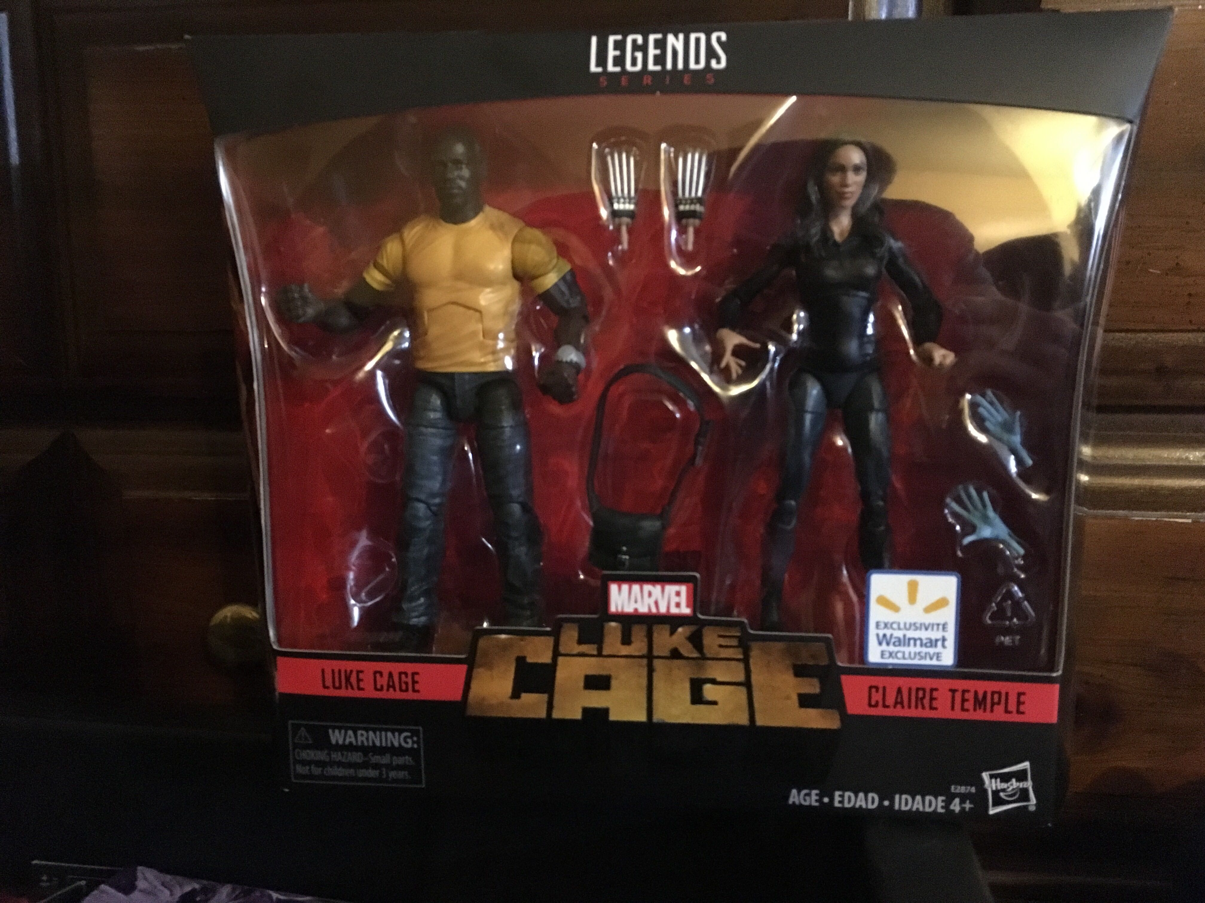 Luke Cage & Claire Temple - Hasbro (Marvel Legends Luke Cage Walmart Exclusive) action figure collectible [Barcode 630509712212] - Main Image 1