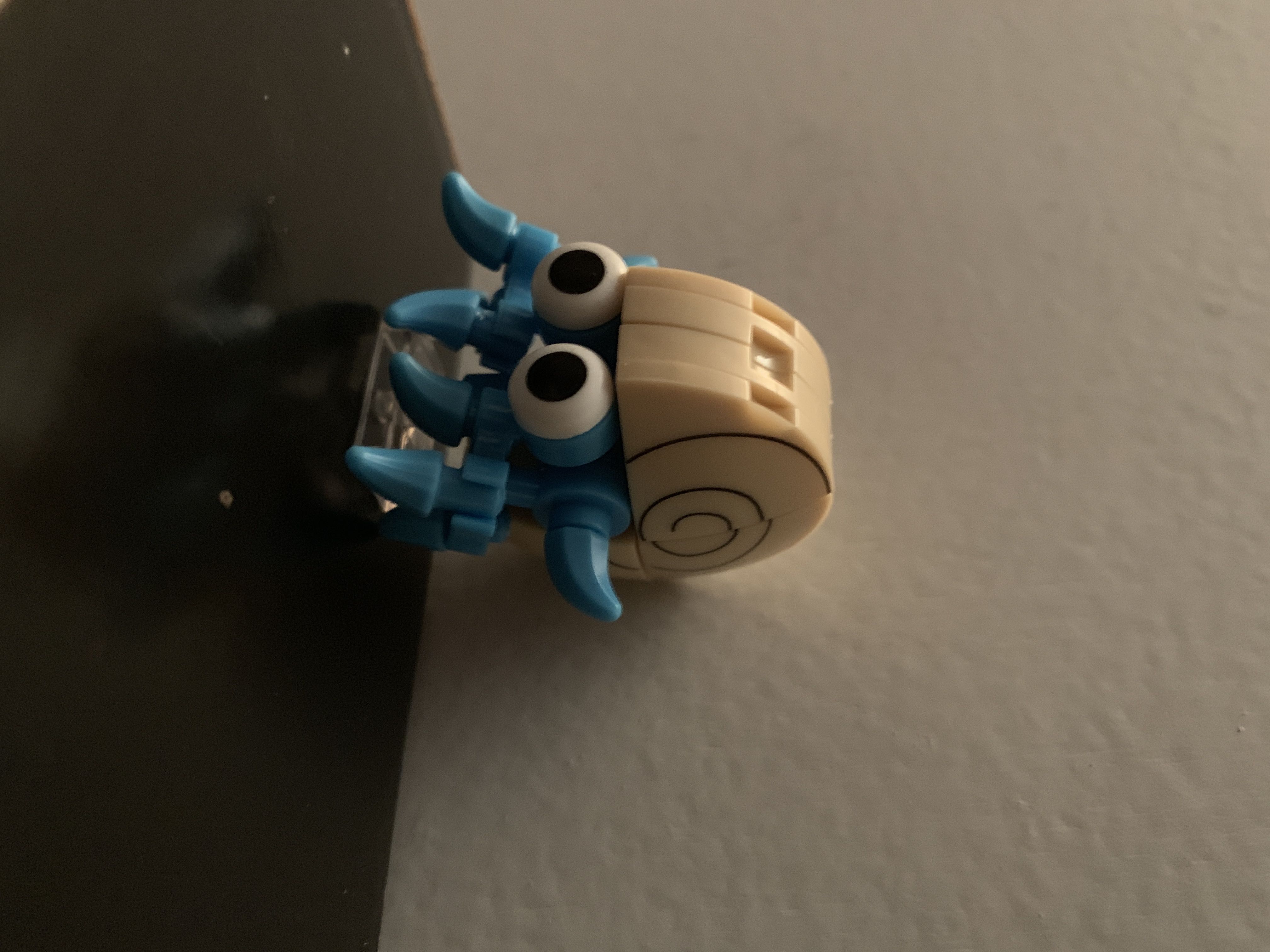 138 Omanyte - Mega Construx (Pokémon) action figure collectible - Main Image 1
