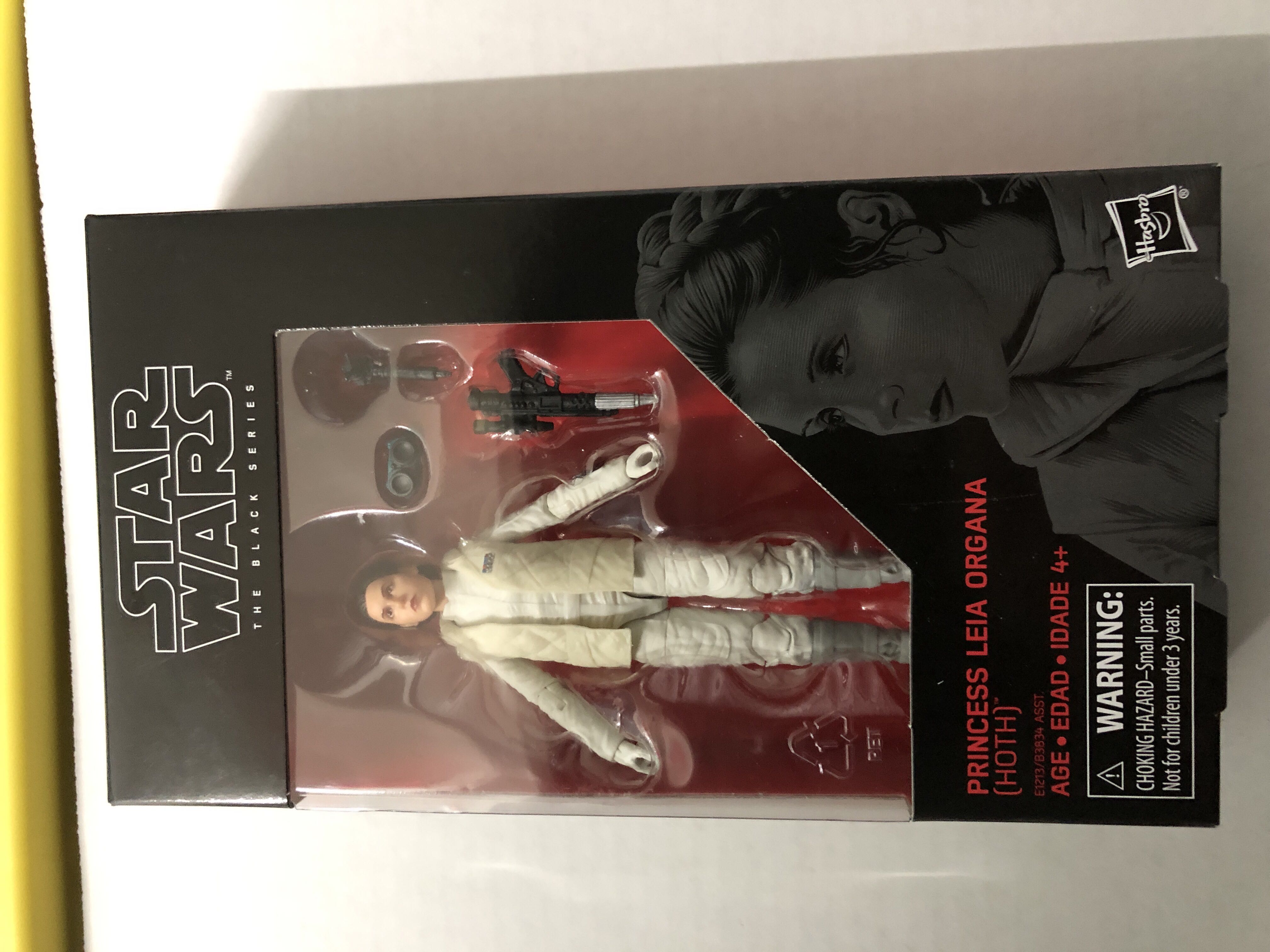 Star Wars Black Series Leia (hoth) action figure collectible - Main Image 1