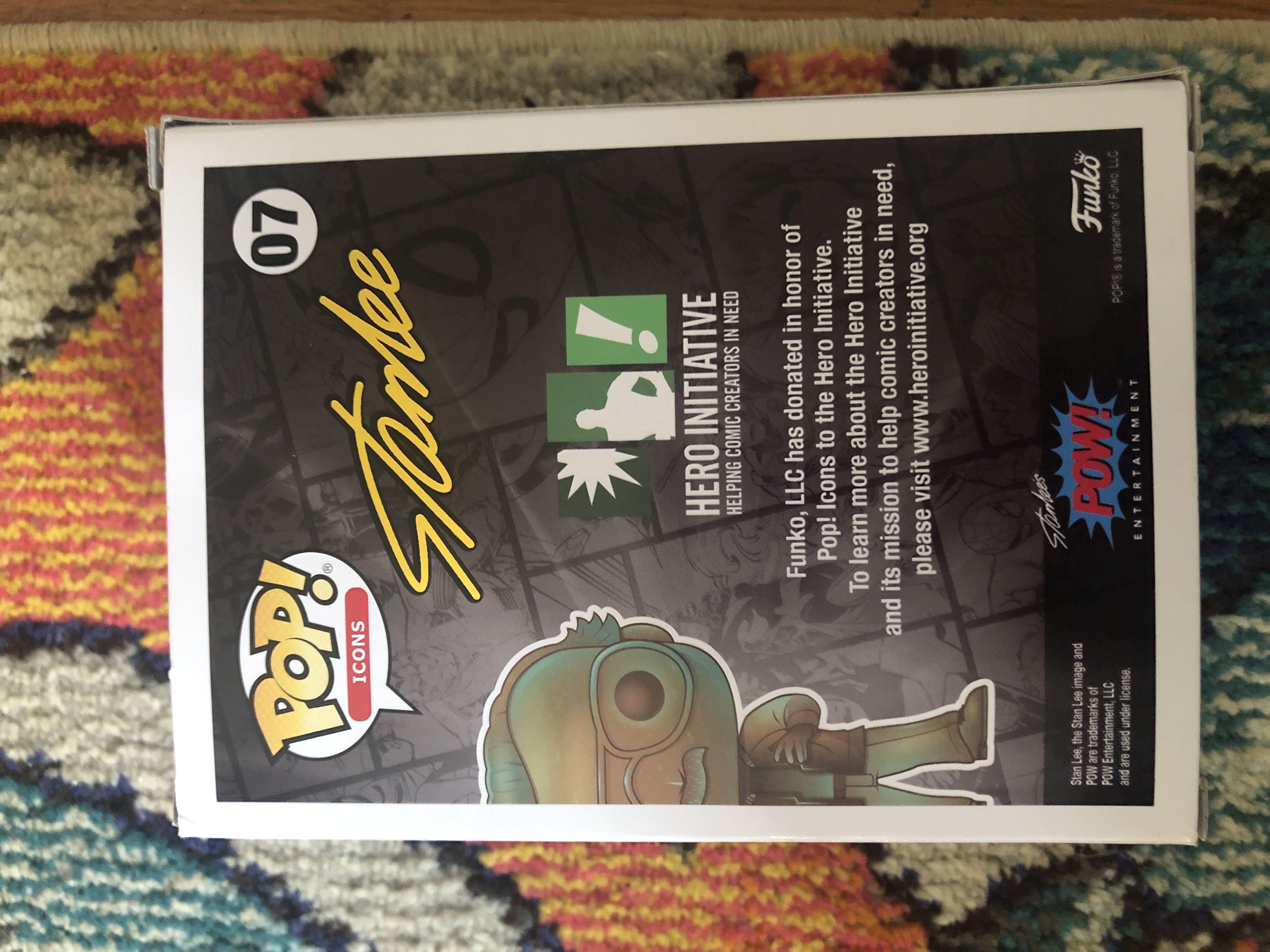 Stan Lee (Patina) - Funko Pop (Stan Lee) action figure collectible [Barcode 889698407441] - Main Image 3