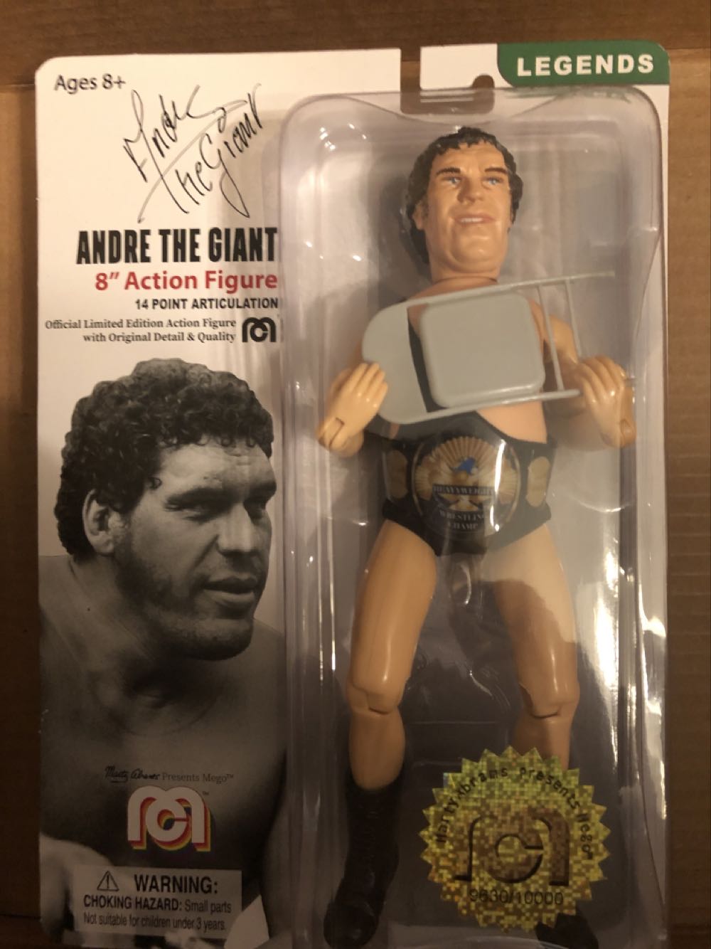 Andre The Giant - Mego (WWE) action figure collectible [Barcode 852404008225] - Main Image 3