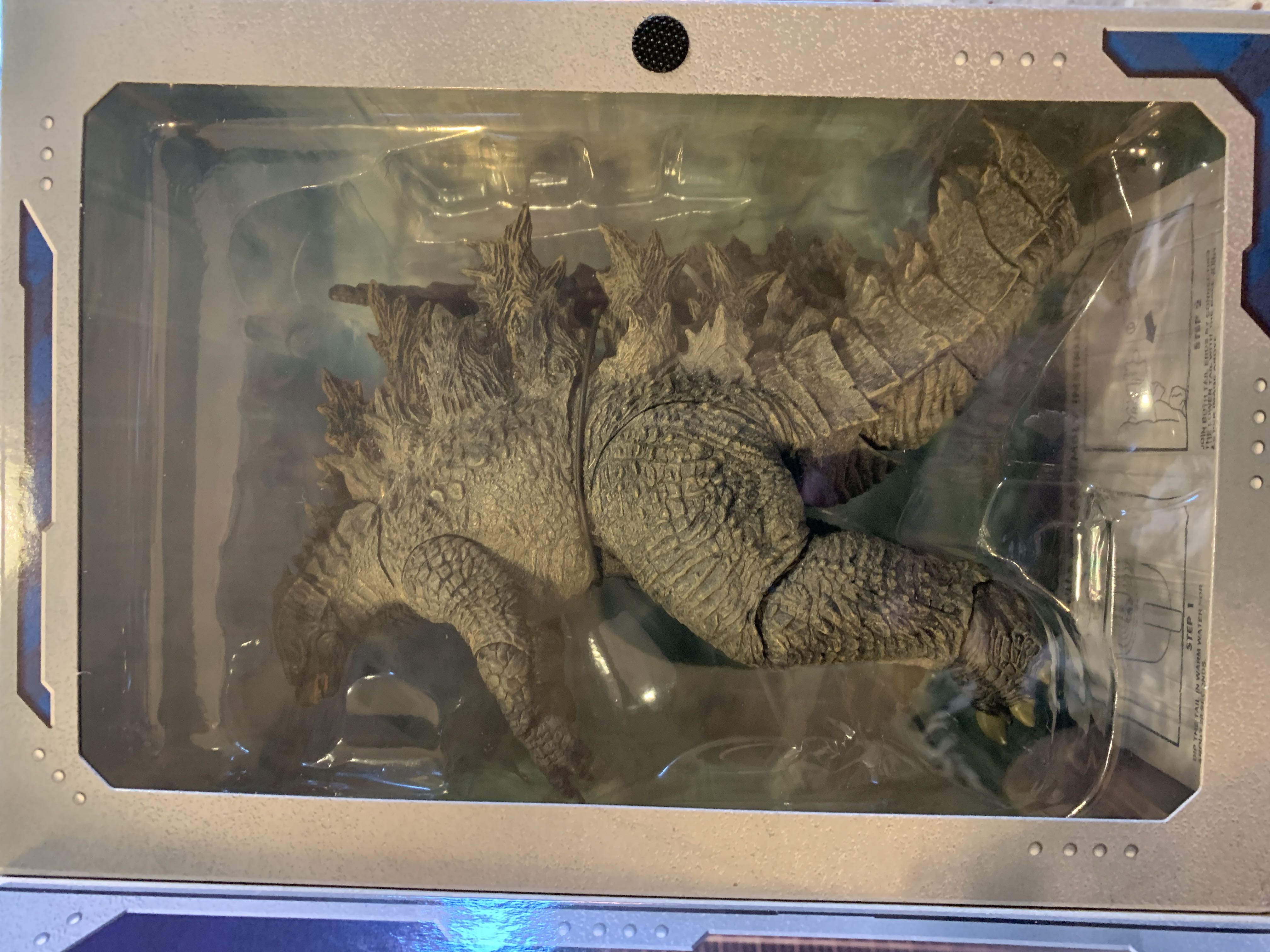 Godzilla King of Monsters - Neca (Godzilla) action figure collectible [Barcode 634482428870] - Main Image 4