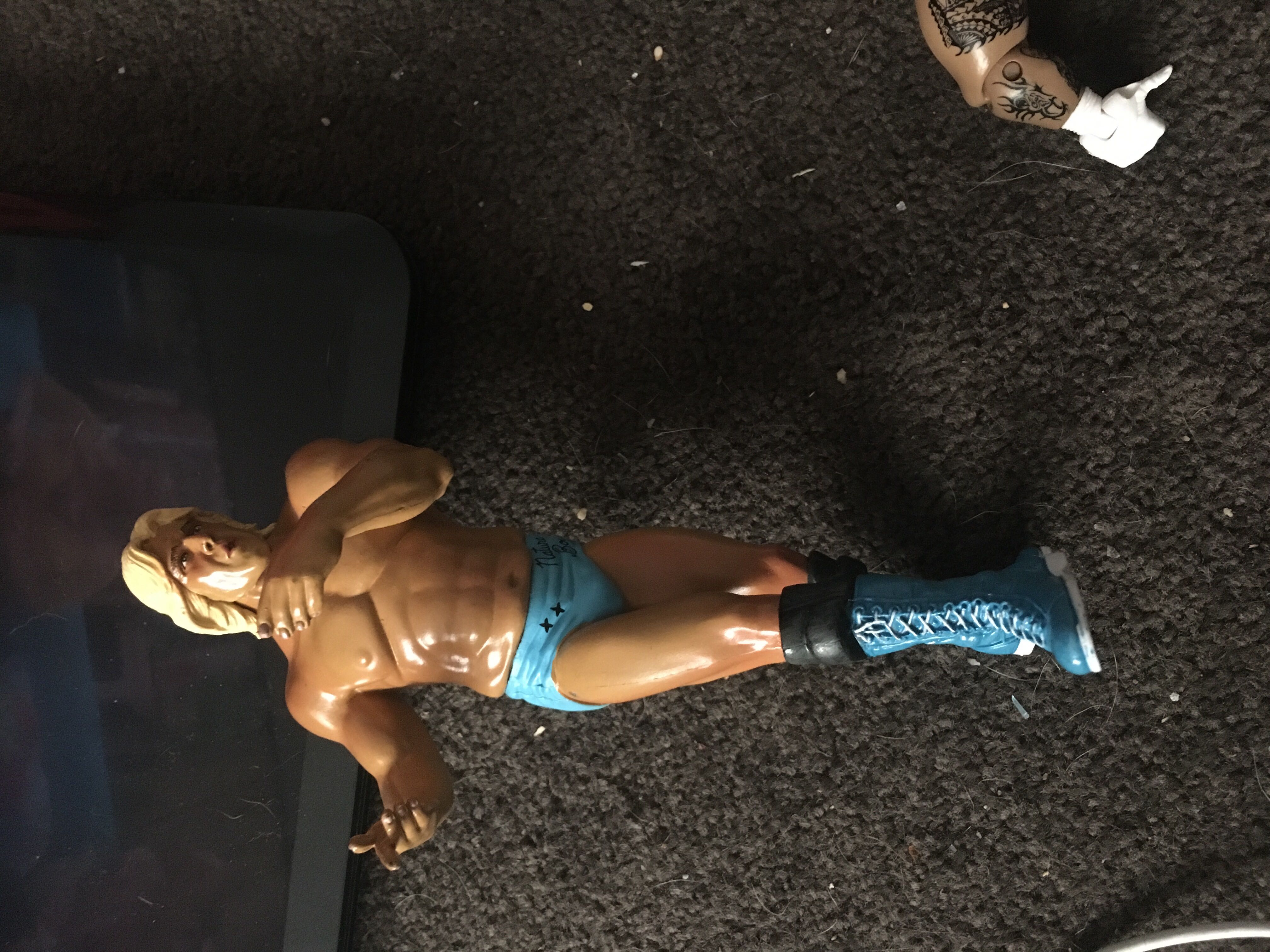 Scrollin’ Fun Barbie & Kelly Play Set