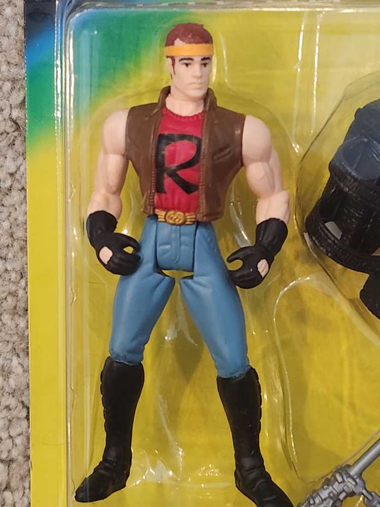 Batman Forever - Street Biker Robin - Kenner (Batman Forever (1995)) action figure collectible [Barcode 076281641447] - Main Image 3