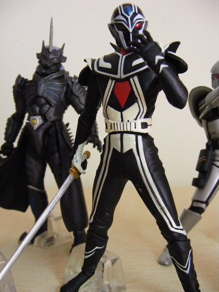 Dark Knight Dynaman - Bandai (Ultimate Solid The Dark Heroes) action figure collectible - Main Image 3