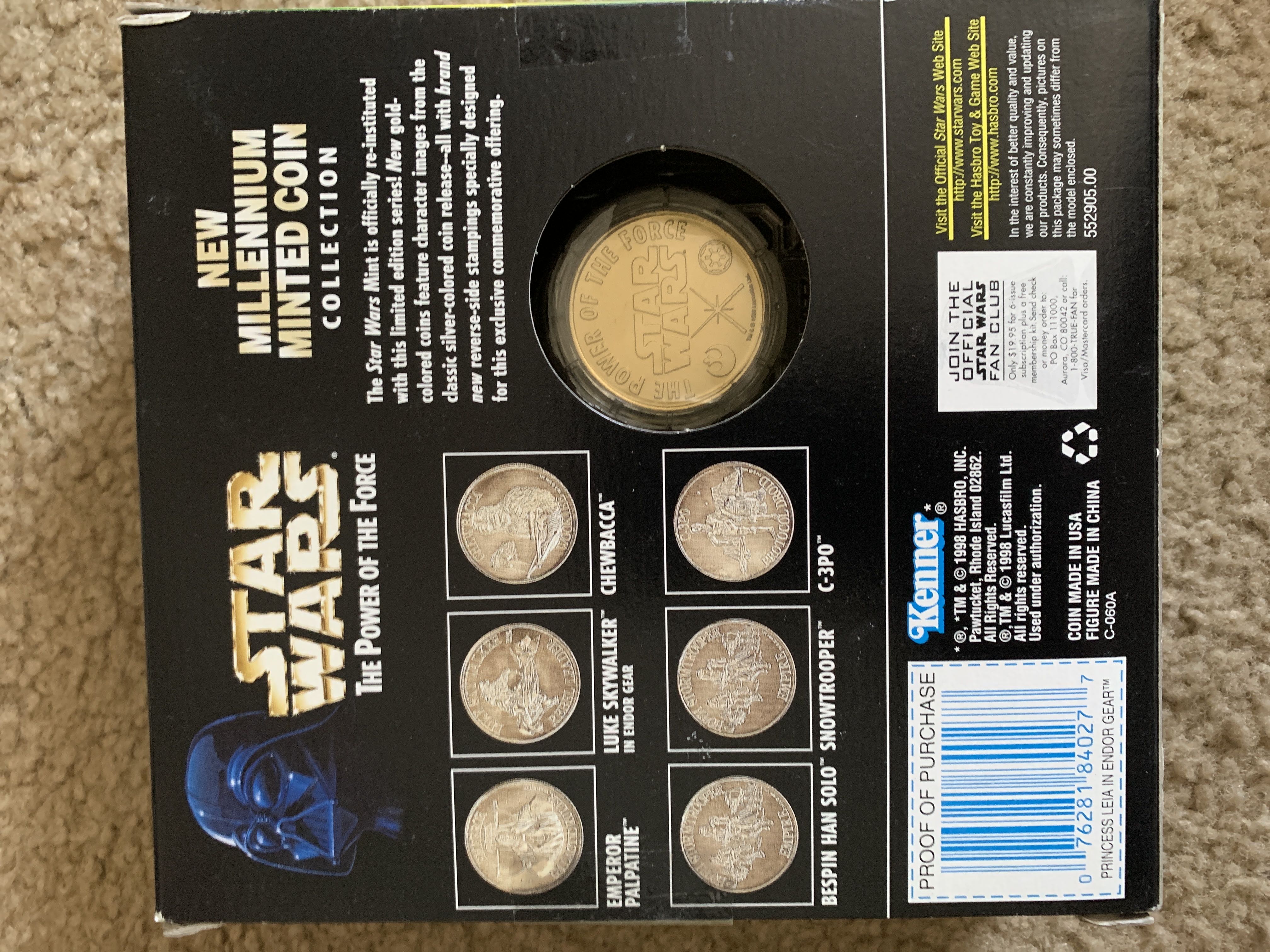 Princess Leia in Endor Gear - Kenner (ToysRUs Exclusive) action figure collectible [Barcode 076281840277] - Main Image 2