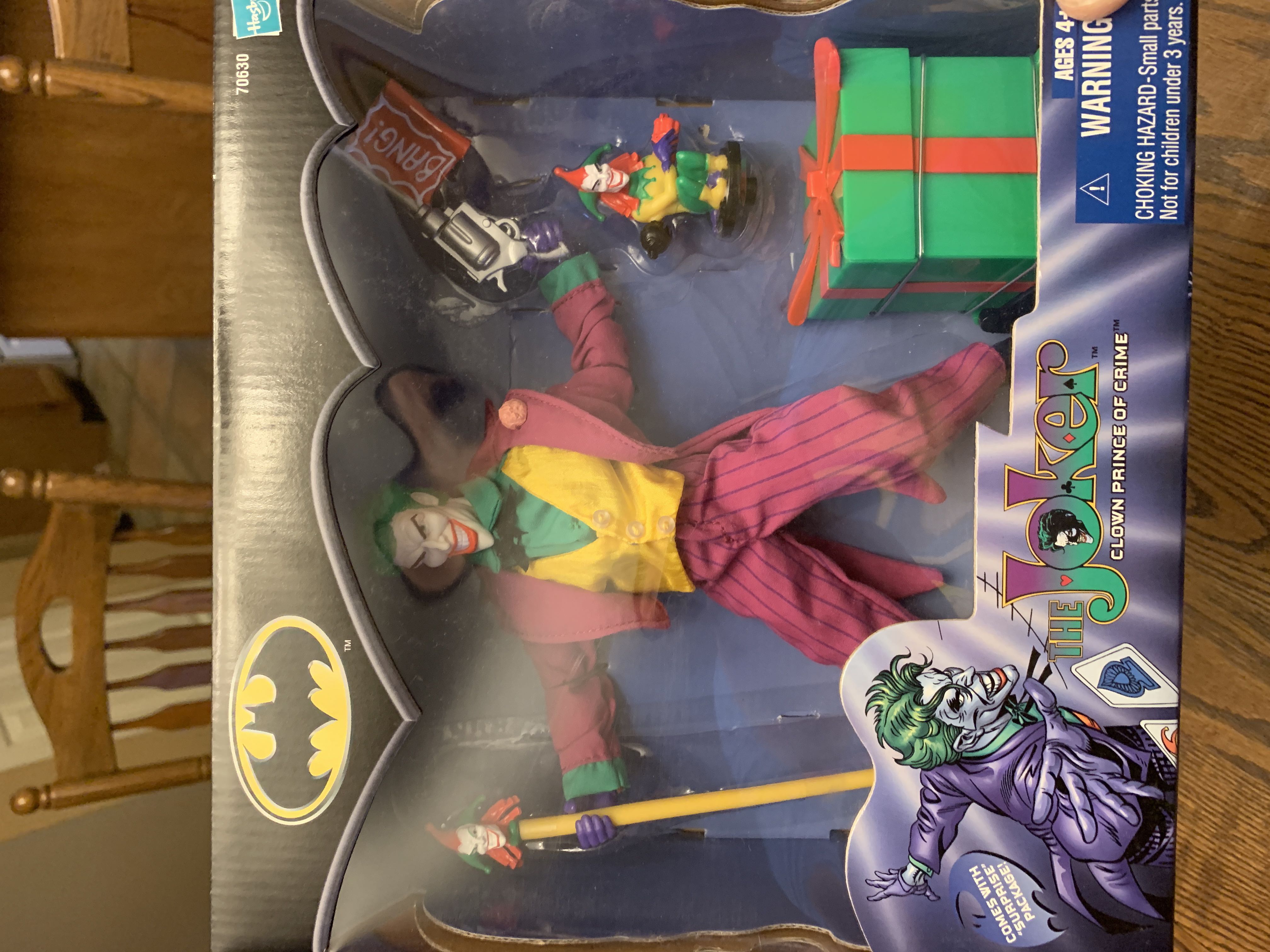 A-Wing Fighter With Pivoting Laser Cannons & Retractable Tripod Landing Gear!