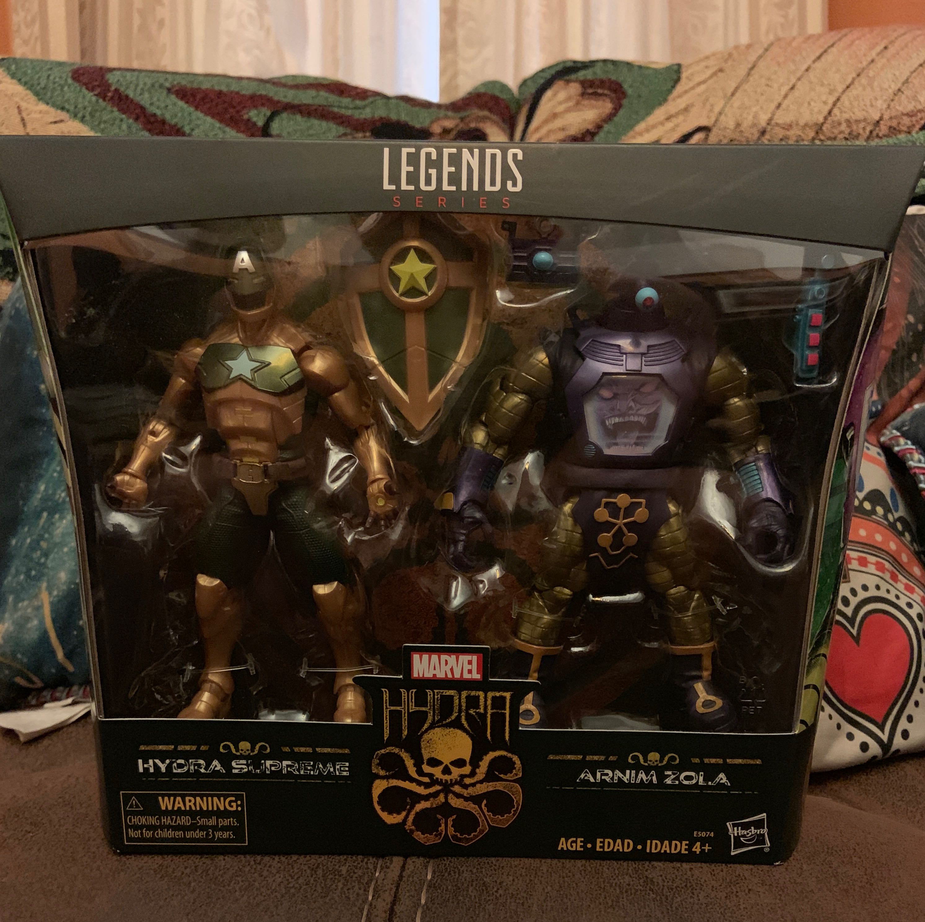 Arnim Zola - Hasbro (Marvel Legends Series) action figure collectible [Barcode 630509783427] - Main Image 2