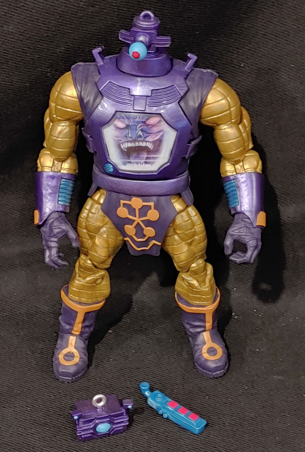 Arnim Zola - Hasbro (Marvel Legends Series) action figure collectible [Barcode 630509783427] - Main Image 4