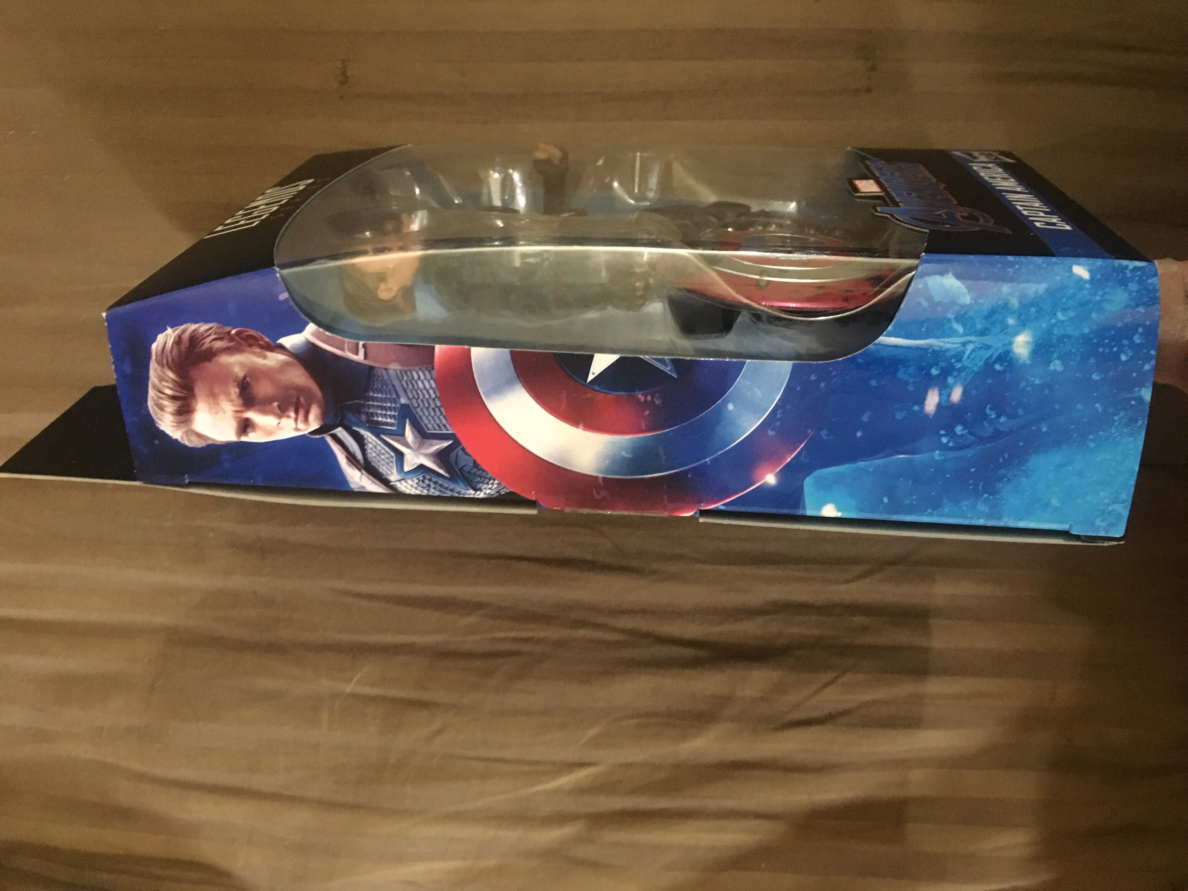 Captain America - Hasbro (Marvel Legends Avengers Endgame) action figure collectible [Barcode 630509816453] - Main Image 3