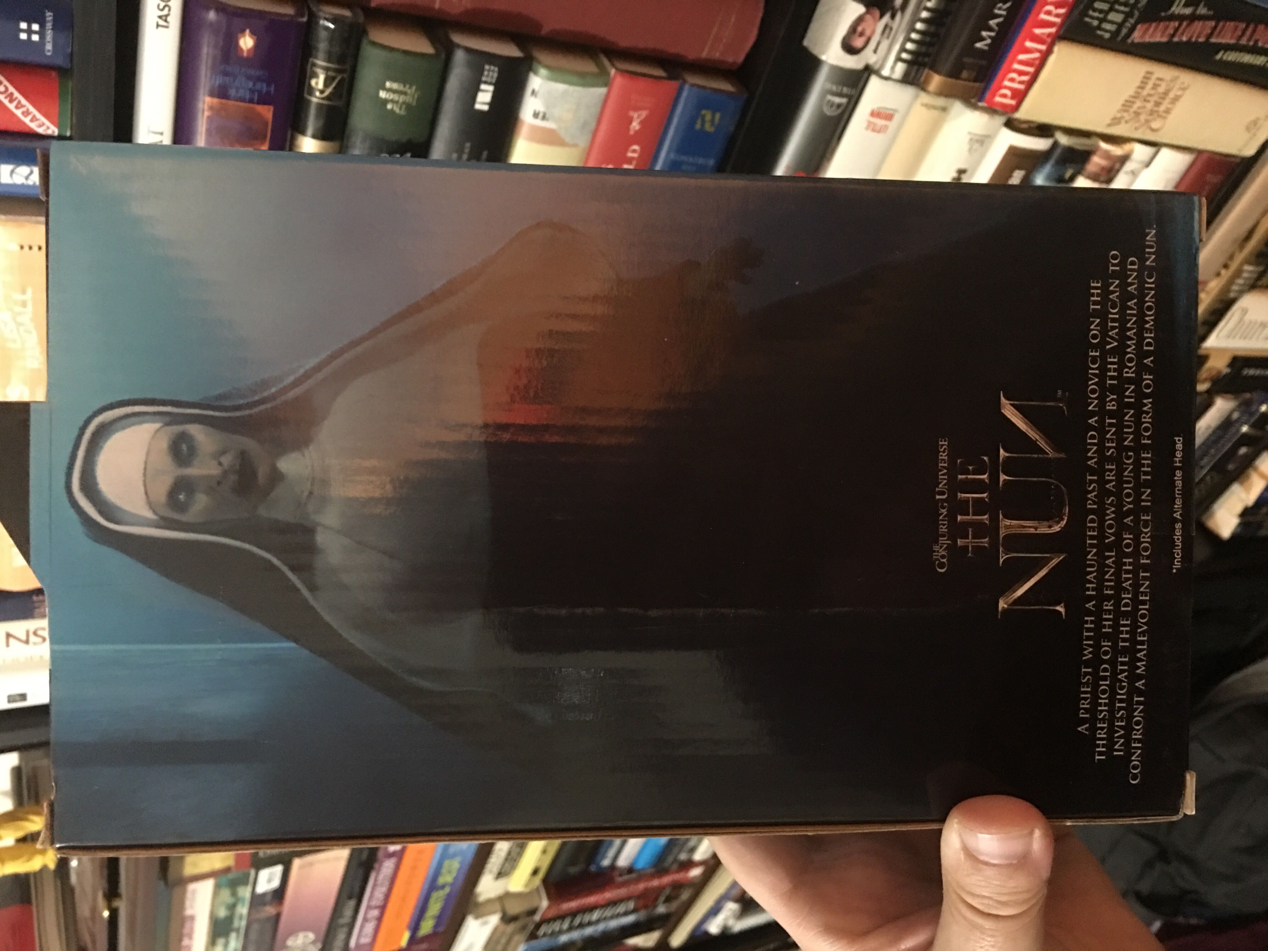 Neca The Conjuring The Nun - Neca (The Conjuring Universe) action figure collectible [Barcode 634482148990] - Main Image 2