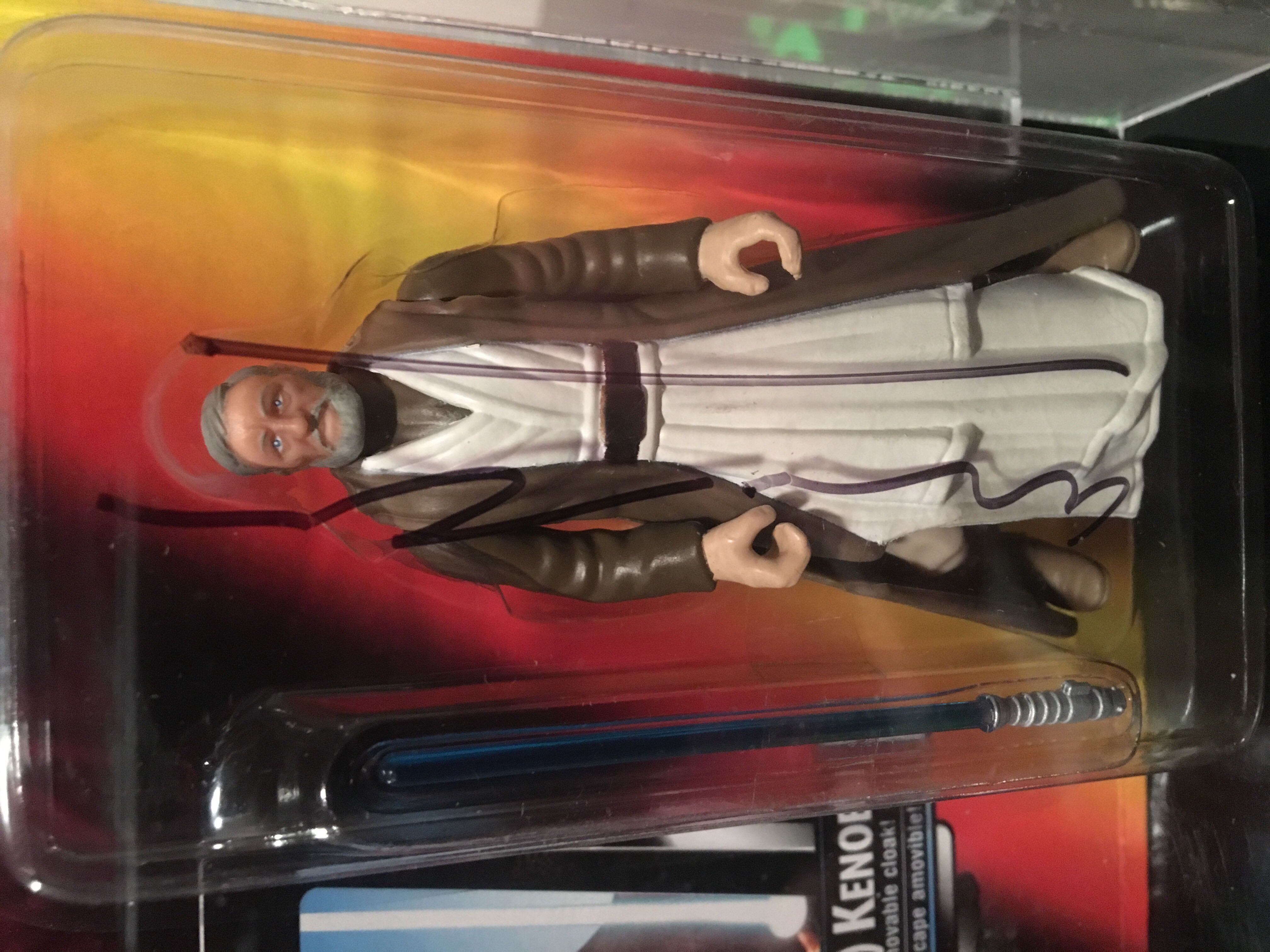 Ben (Obi-Wan) Kenobi (Short Saber) - Hasbro (Star Wars Power Of The Force (Red Card)) action figure collectible [Barcode 076281695761] - Main Image 2