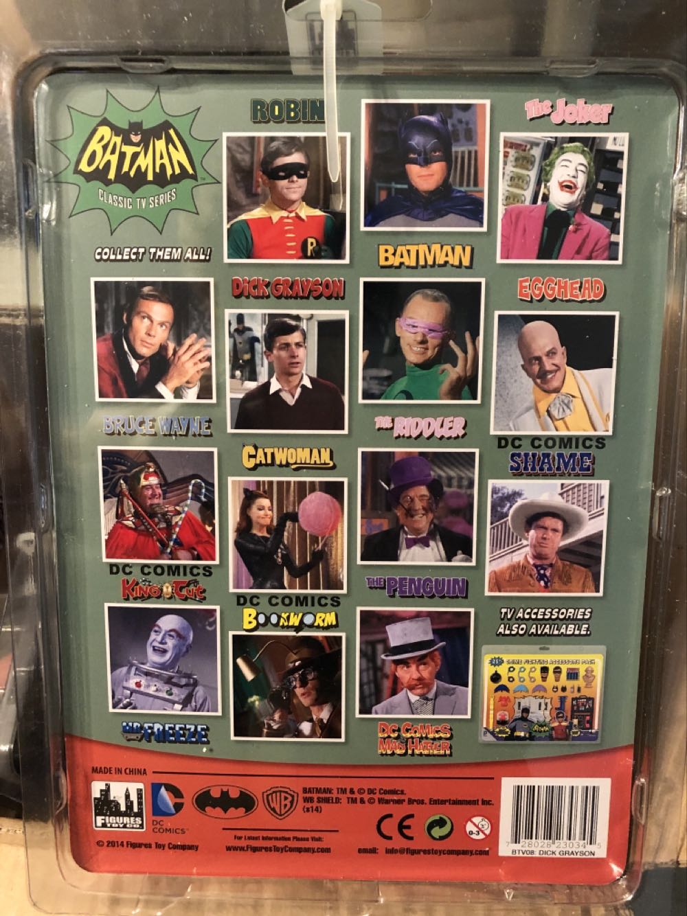 Batman - Figures Toy Company - Classic 1966 TV Series - Dick Grayson 8” Action Figure - Figures Toy Company (Batman Classic Tv Series) action figure collectible [Barcode 728028230345] - Main Image 2