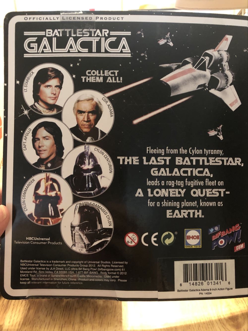 Mego Battlestar Galactica - Cdr. Adama By Biff Bang Pow! - Bif Bang Pow!/EMCE (Battlestar Galactica) action figure collectible [Barcode 814826013416] - Main Image 2