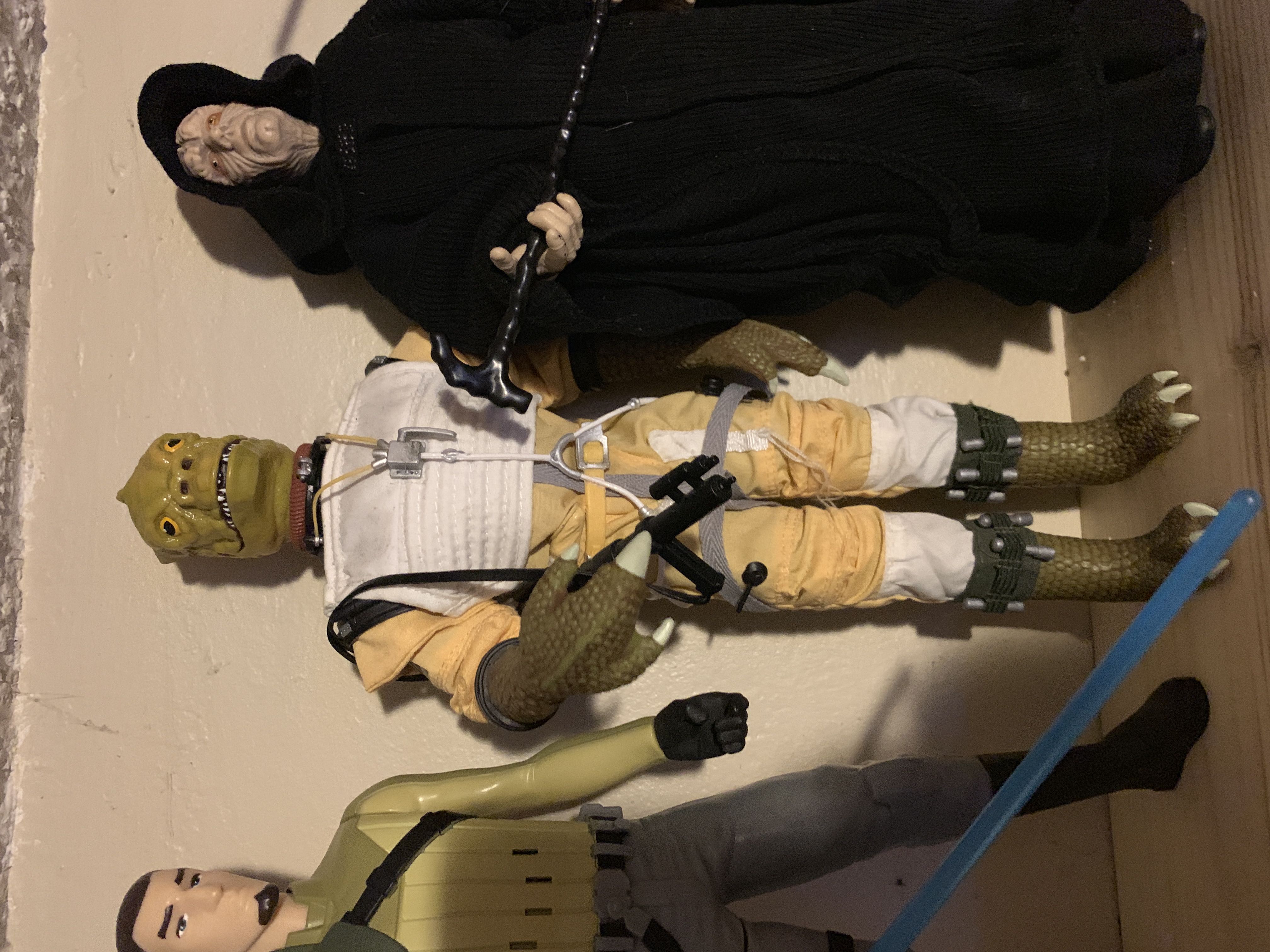 BLACK SUIT SPIDER-MAN