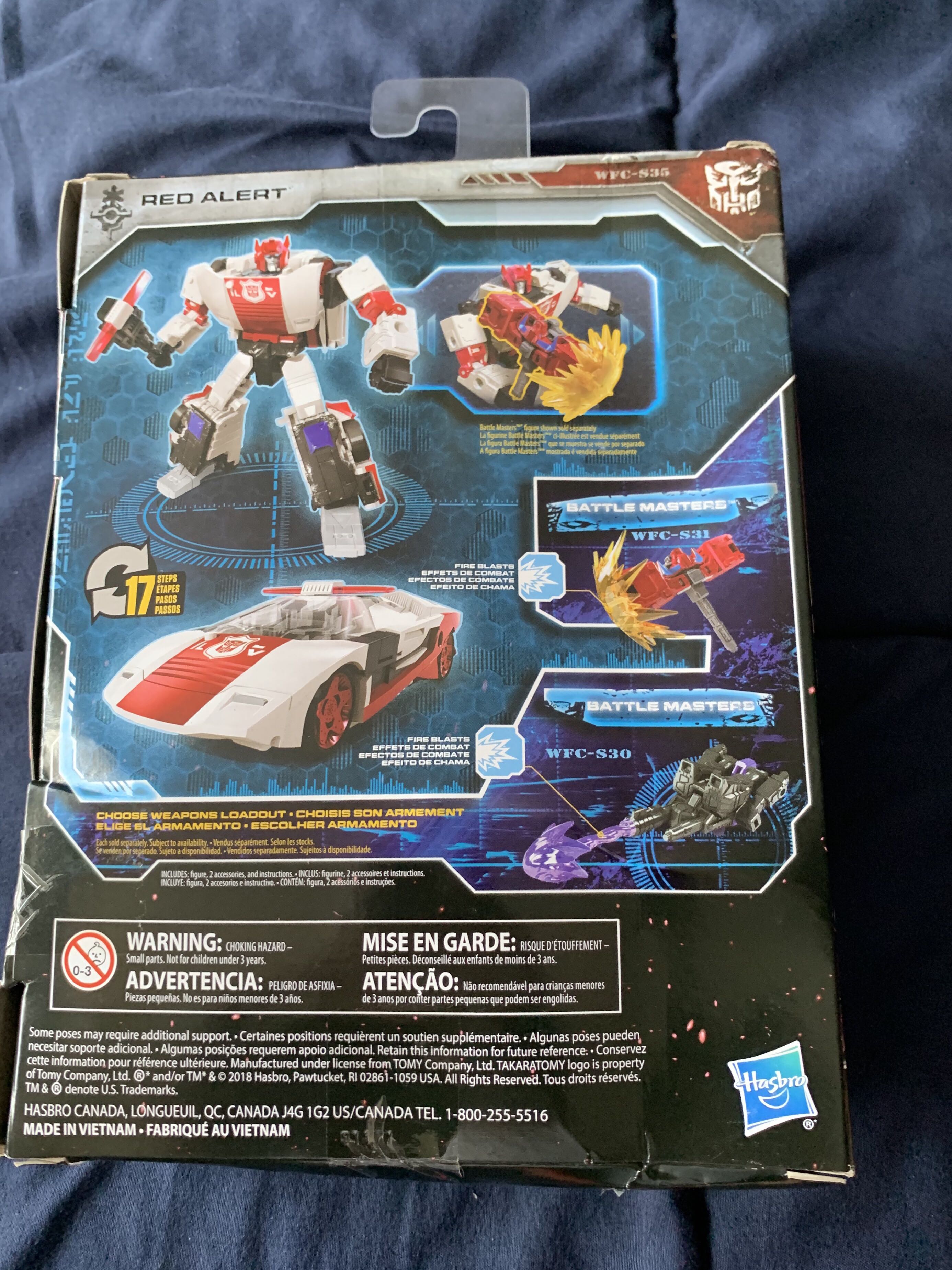 WFC S35 Red Alert - Hasbro (The Transformers) action figure collectible [Barcode 630509847068] - Main Image 2
