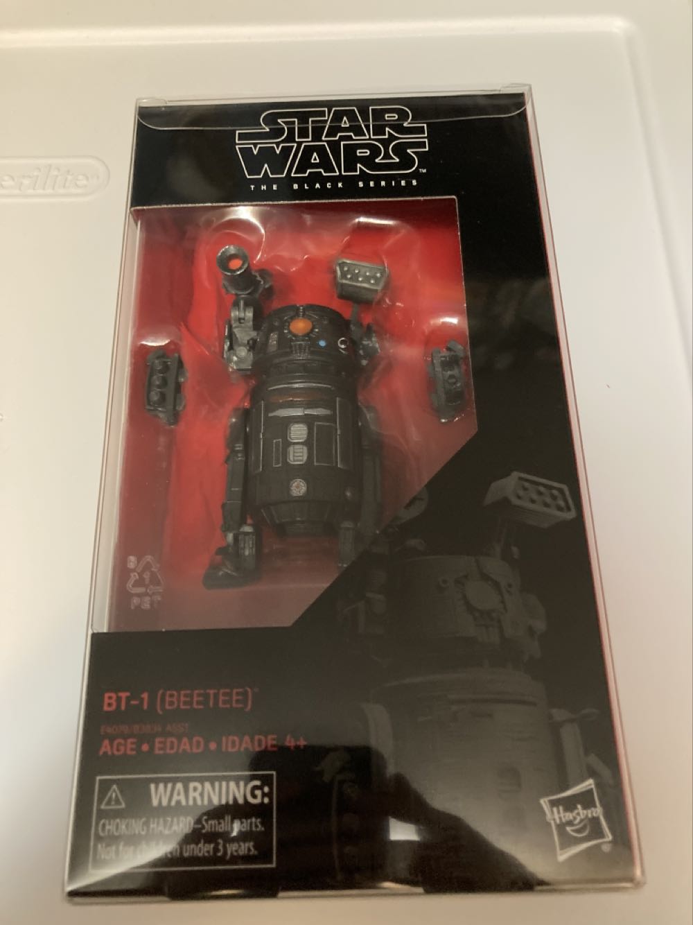 BT-1 (Beetee) - Hasbro (Star Wars Black 6”) (Starwars Black 6 inch) action figure collectible [Barcode 630509793990] - Main Image 3