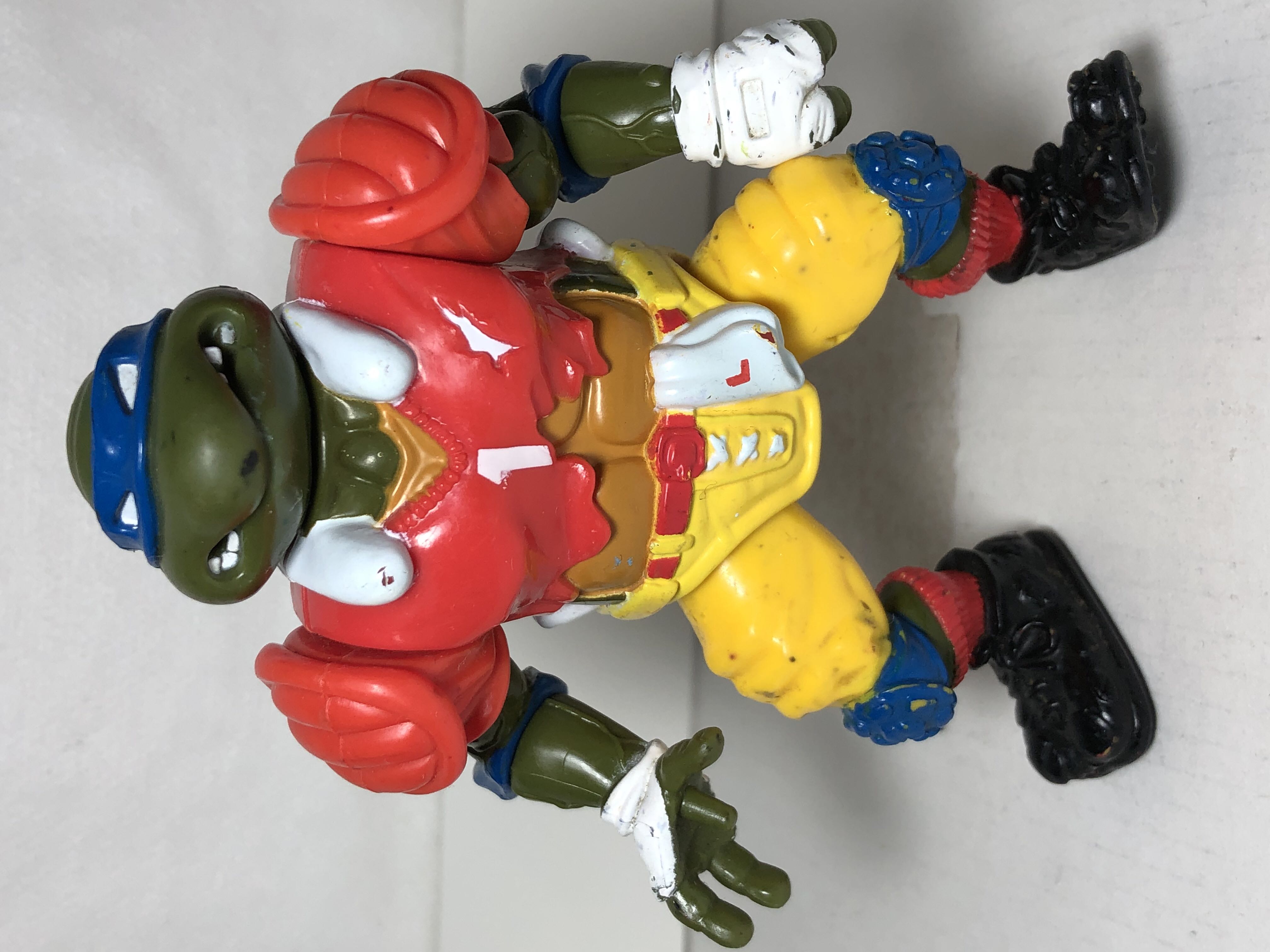 TMNT - T. D. Tossin’ Leo - Playmates Toys (Teenage Mutant Ninjaturtles) action figure collectible - Main Image 4