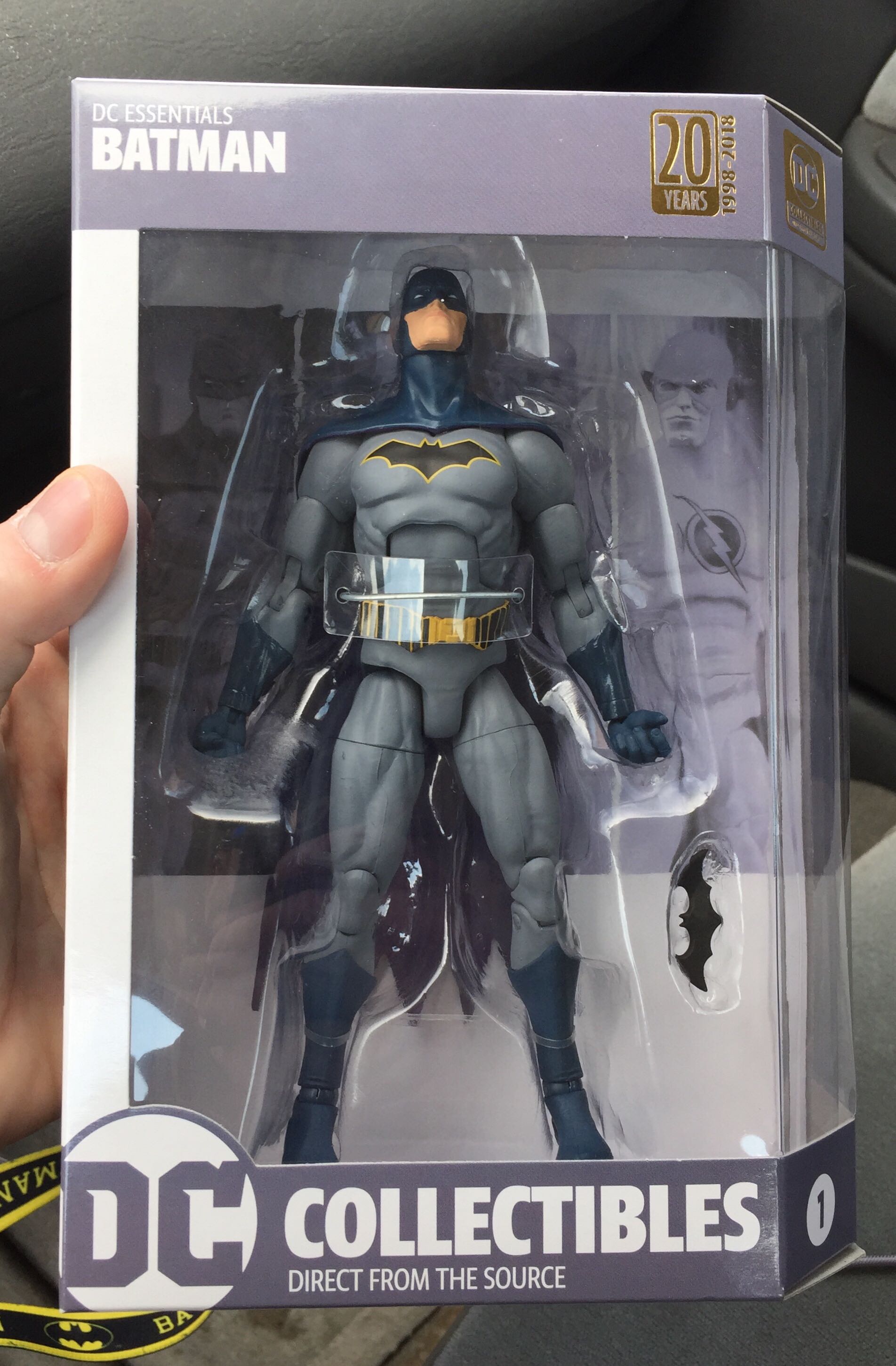 Batman (Rebirth) DC Essentials - DC Collectibles (Batman) action figure collectible [Barcode 761941352077] - Main Image 2