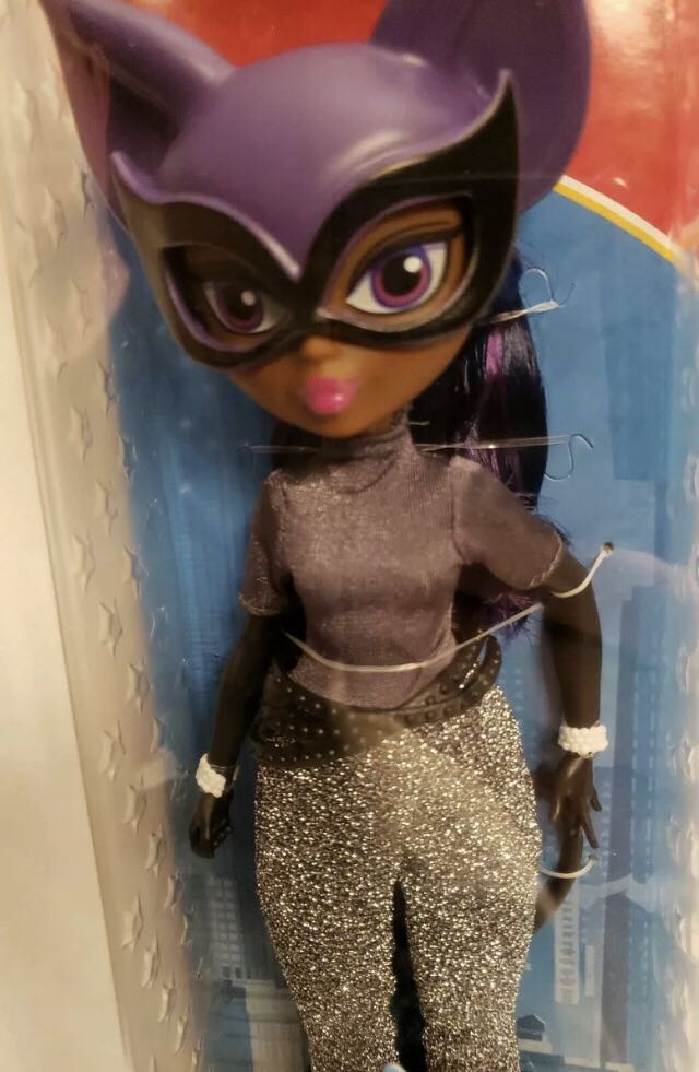 Catwoman  - DC Superhero Girls Generation 2 Cartoon Network - Mattel (DC Superhero Girls) action figure collectible [Barcode 887961772005] - Main Image 2