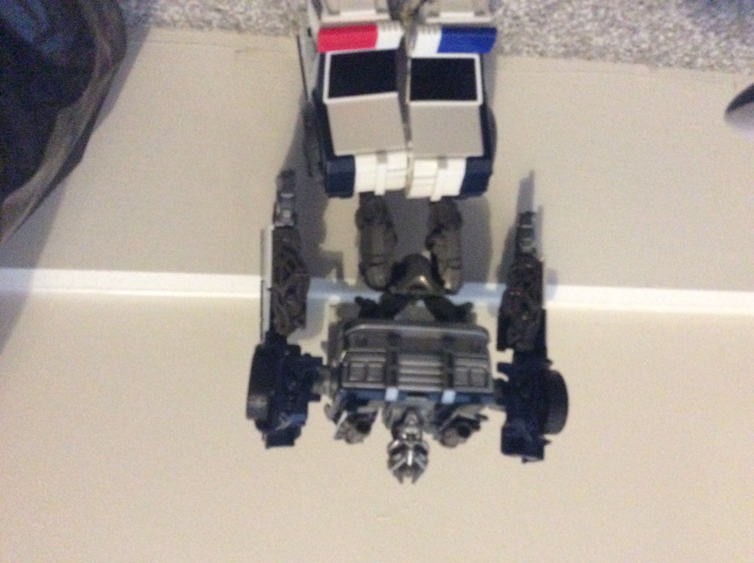 Barricade Bumblebee Movie Toy - Hasbro/Transformer (Transformers) action figure collectible - Main Image 3