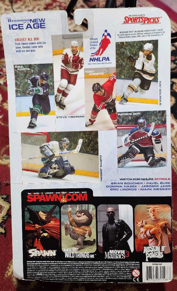 McFarlane Patrick Roy - Colorado Avalanche  - McFarlane Toys action figure collectible [Barcode 787926701067] - Main Image 2