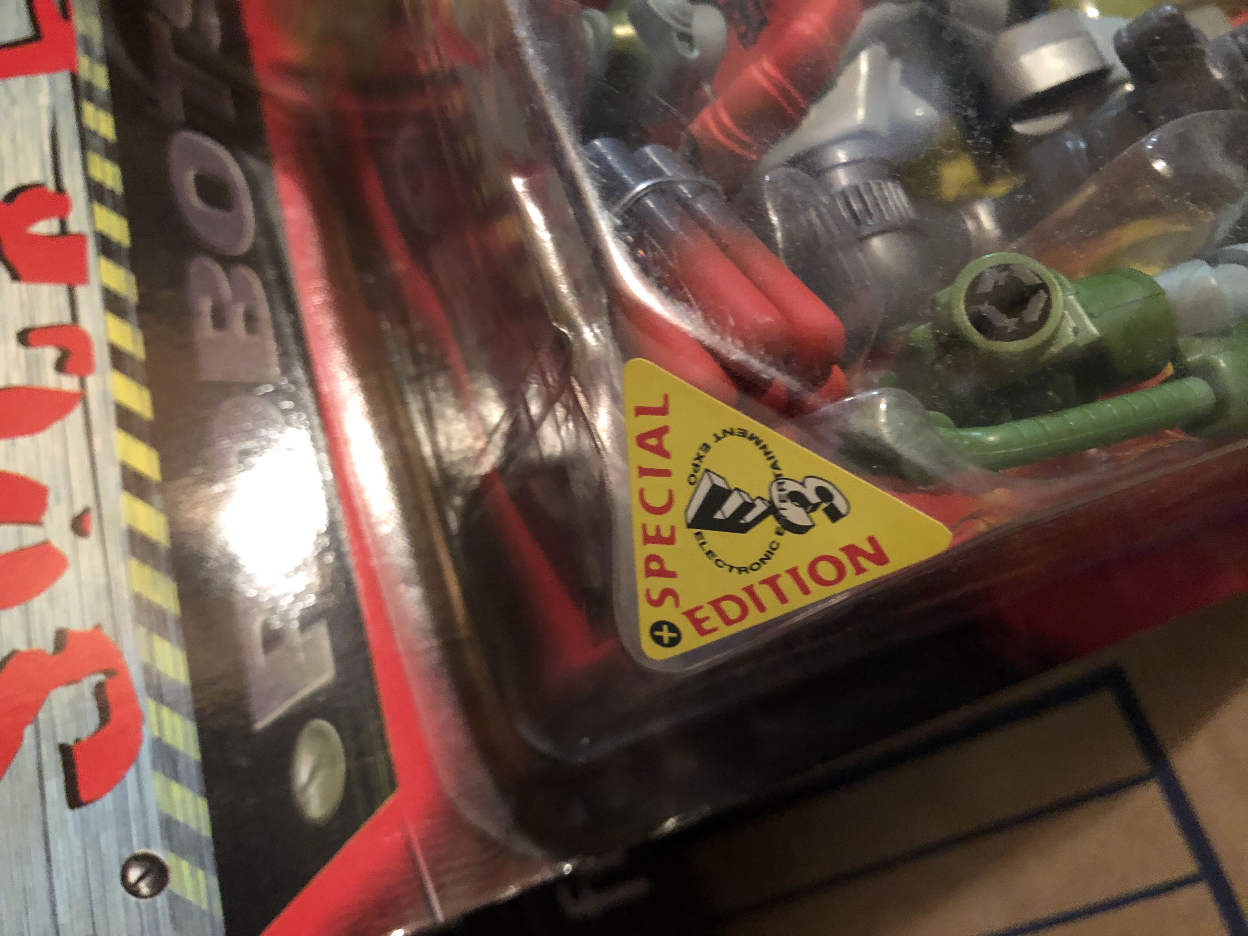 Rockem Sockem Robots- Nuclear Waste Exclusive E3  action figure collectible - Main Image 2