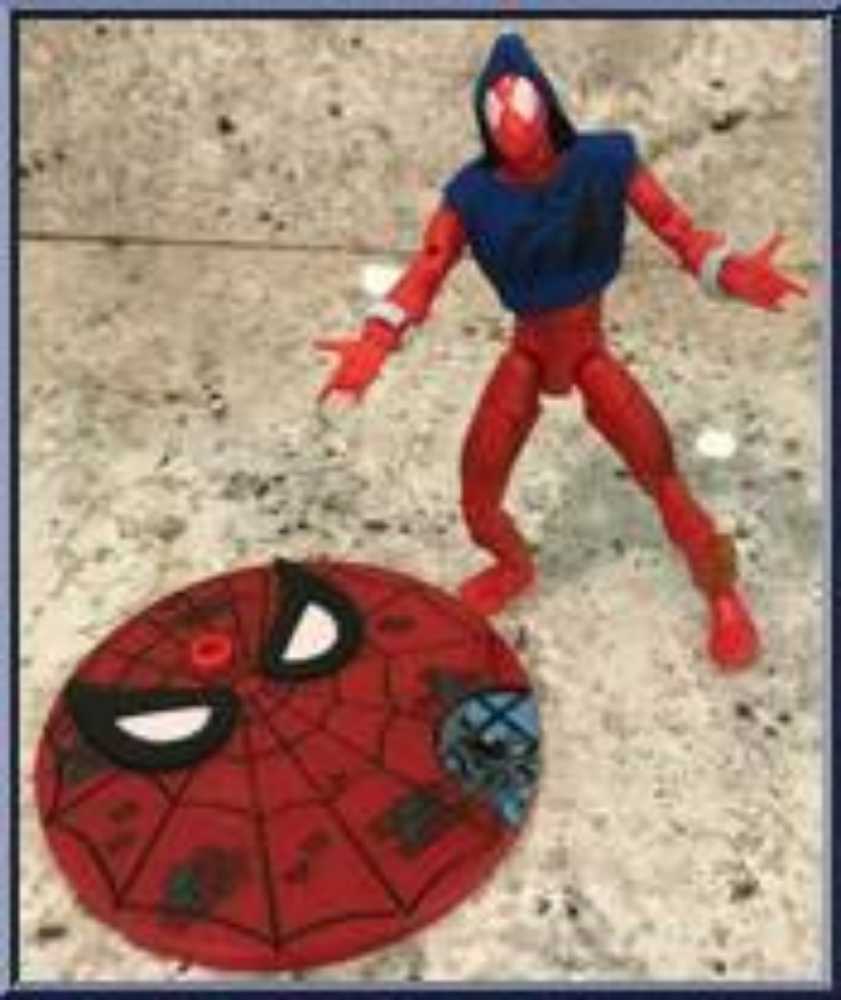 Toybiz Spider-man Classics Series I Scarlet Spider - Toy Biz (Spider-Man Classic) action figure collectible [Barcode 035112470229] - Main Image 4