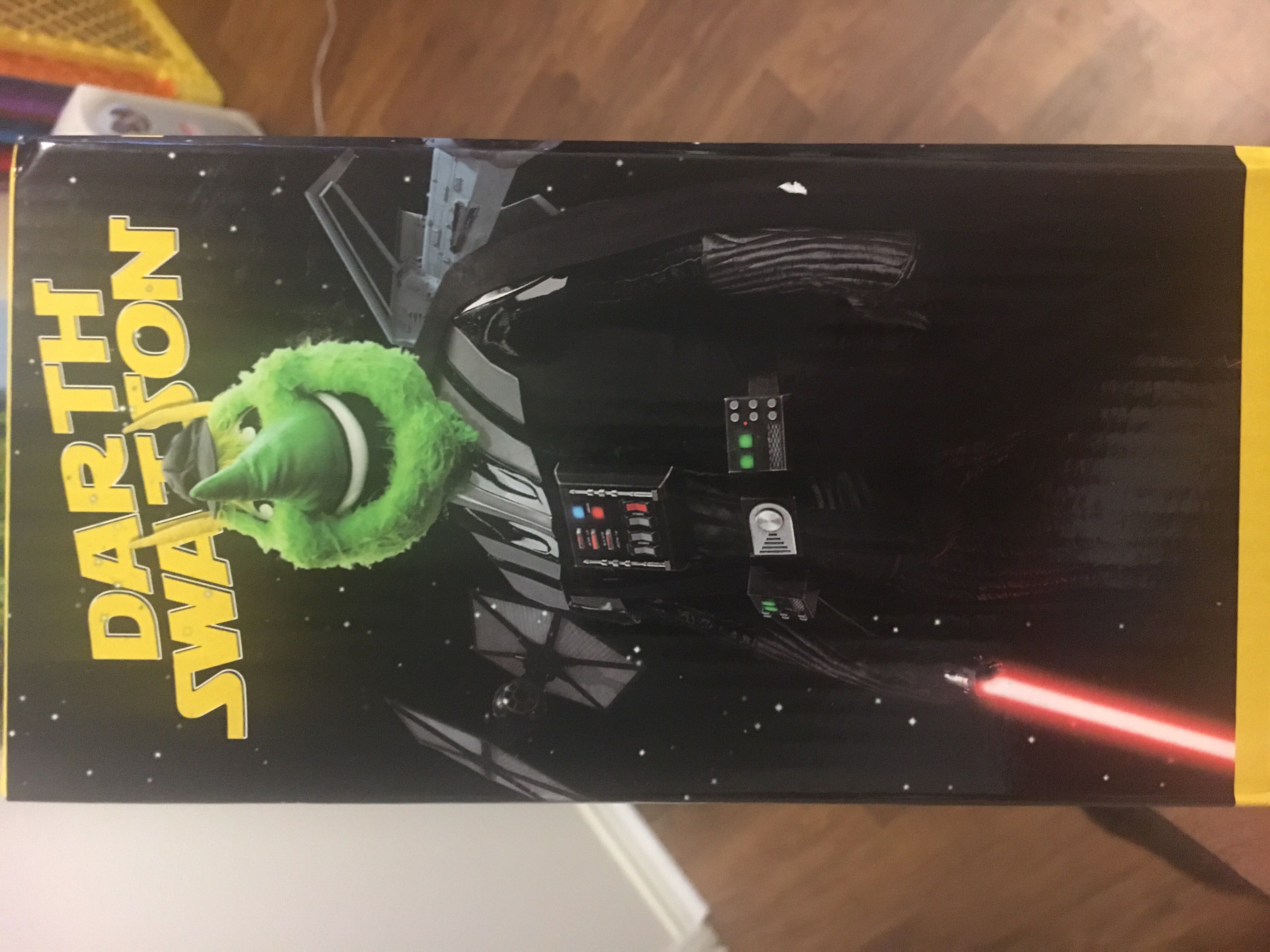 IT (2017) - Pennywise With Balloon - Pocket Pop! Keychain