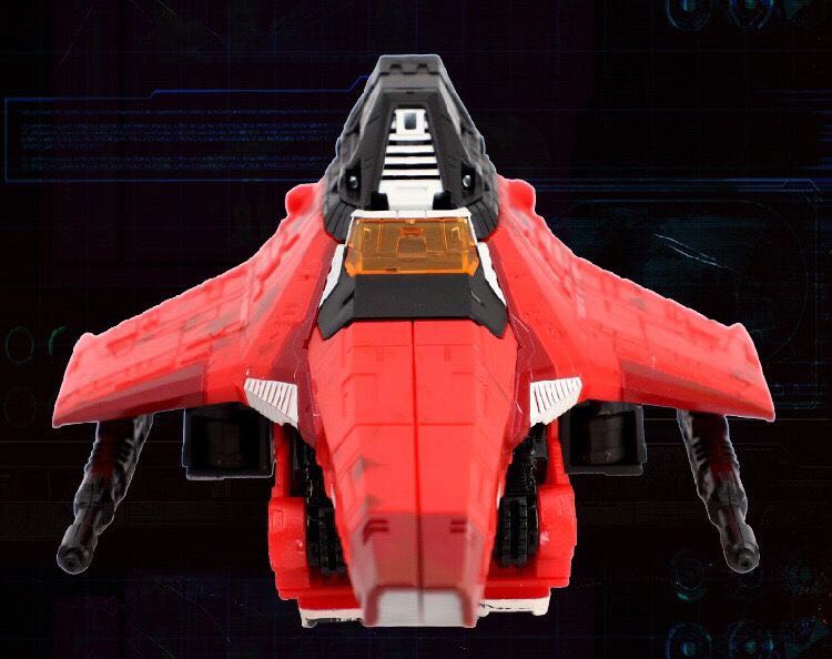 Redwing  action figure collectible - Main Image 3
