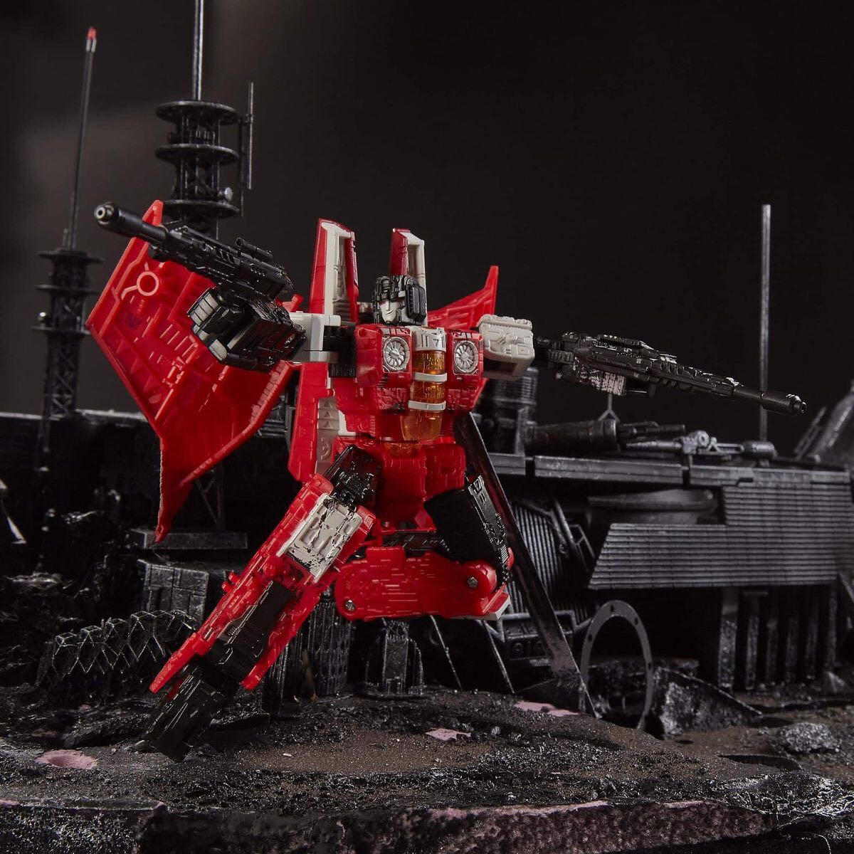 Redwing  action figure collectible - Main Image 4