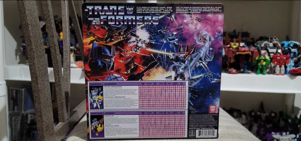 TF The Transformers: Decepticon Communicator Soundwave & Condor Cassette Buzzsaw - Hasbro (The Transformers) action figure collectible [Barcode 630509801794] - Main Image 4