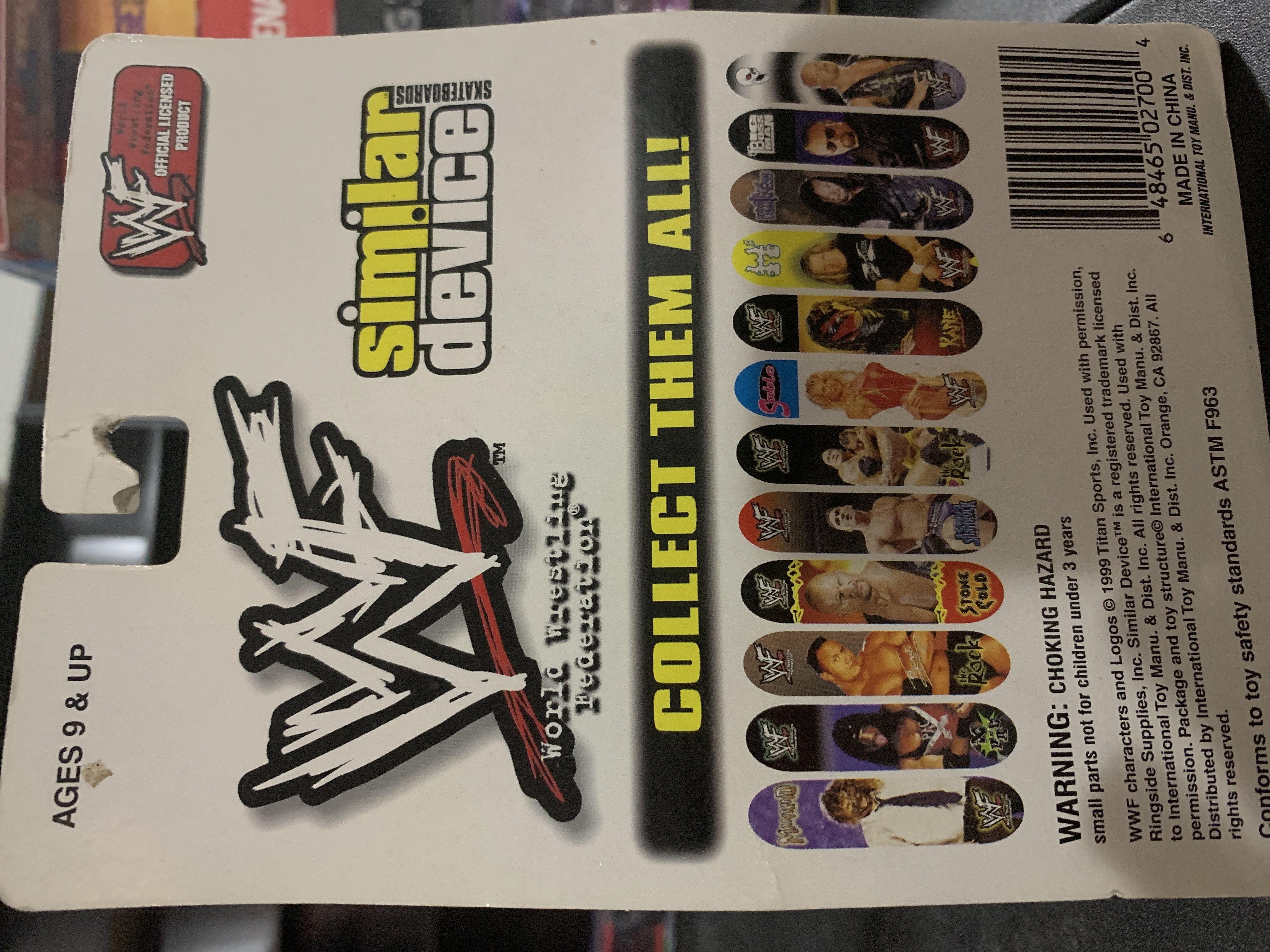 WWF Mini-Skateboard Fast Action Minstry Of Darkness - Titan Sports (Vehicles) action figure collectible [Barcode 648465027004] - Main Image 2