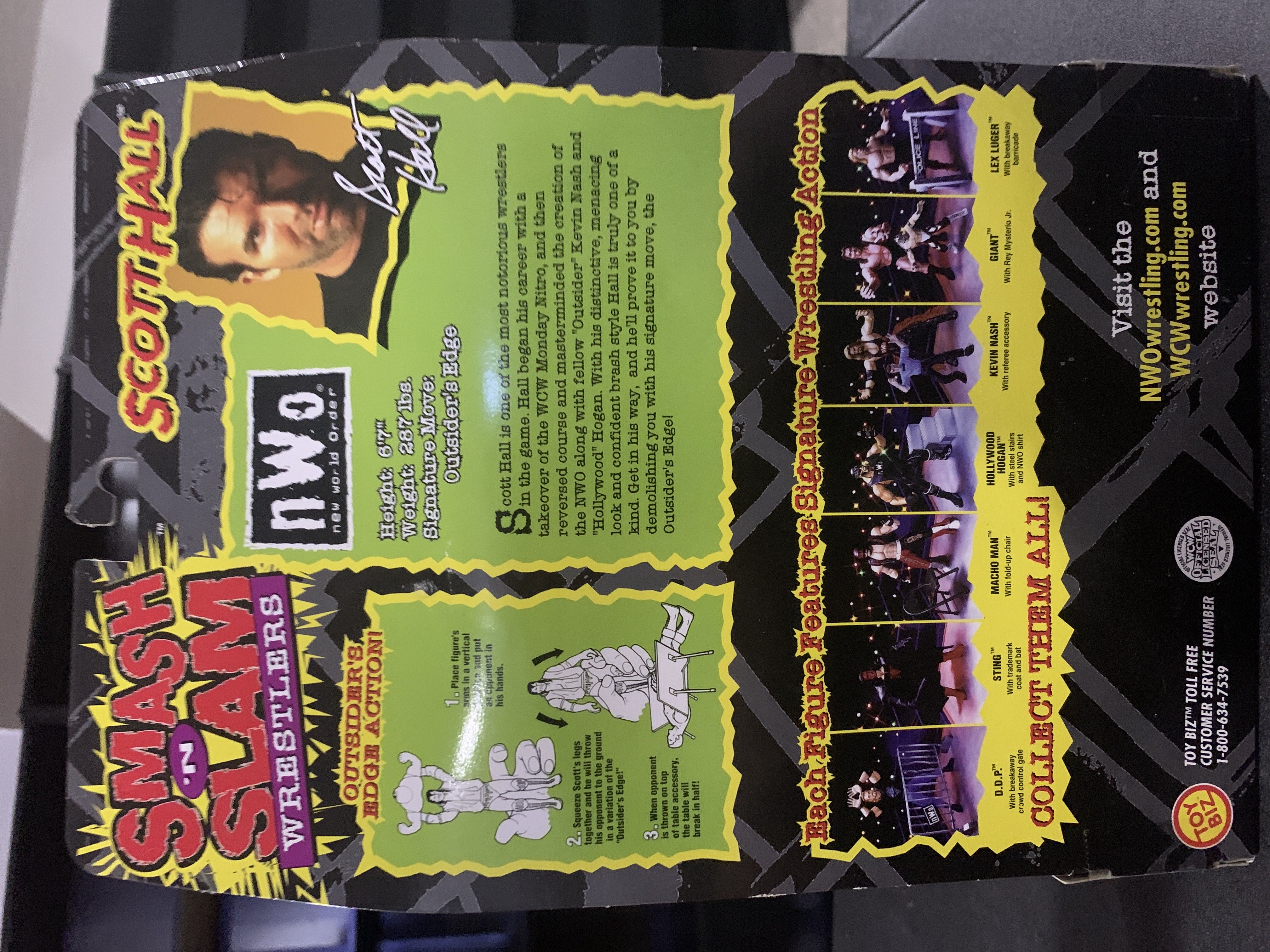 Scott Hall [Black & White] - Toy Biz (WCW - Toy Biz) action figure collectible [Barcode 035112770244] - Main Image 2