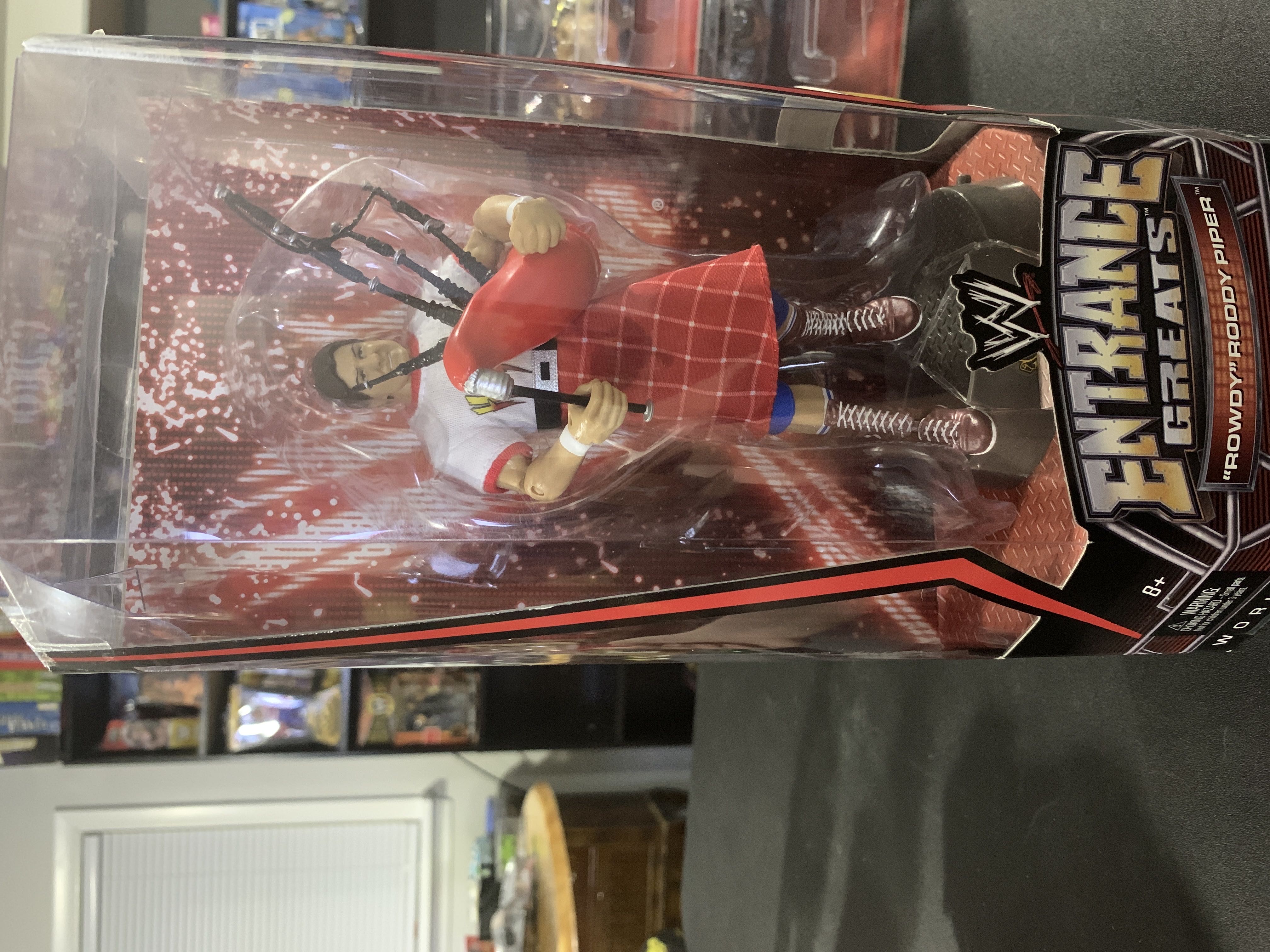 Rowdy Roddy Piper - Mattel (WWE Entrance Greats) action figure collectible [Barcode 027084826999] - Main Image 1