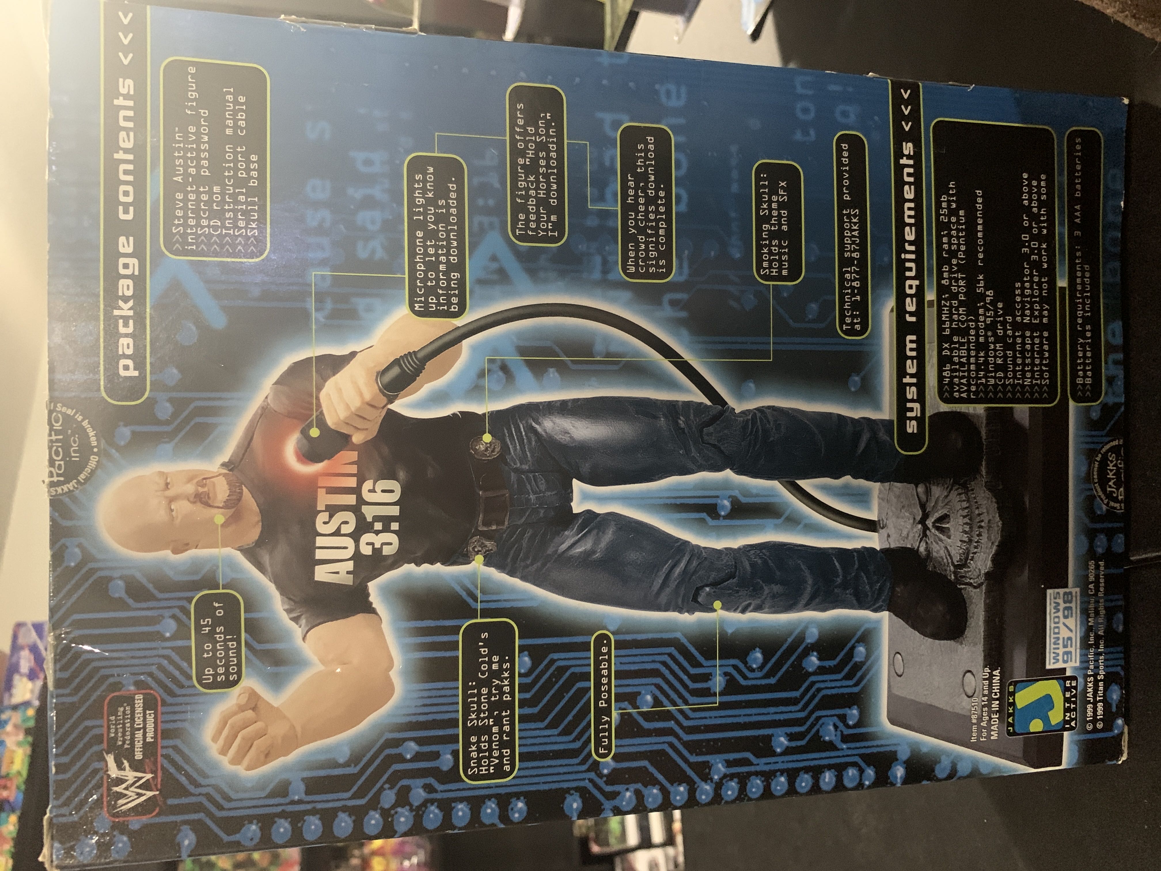 Stone Cold Steve Austin - JAKKS Pacific, Inc. (WWF) action figure collectible [Barcode 039897875101] - Main Image 3