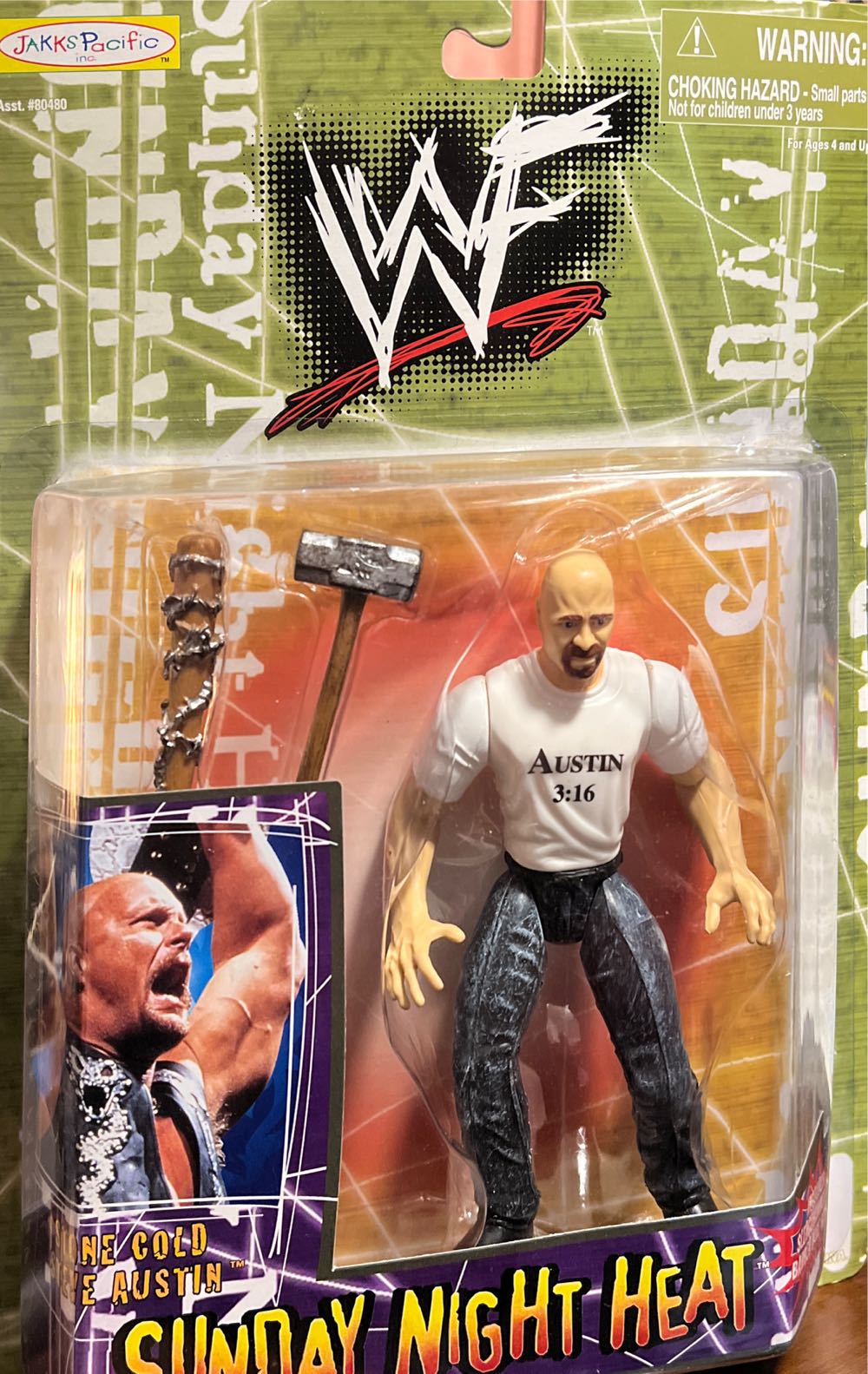 Jakks/WWF Stone Cold Steve Austin - JAKKS Pacific, Inc. (WWF Sunday Night Heat) action figure collectible [Barcode 039897804859] - Main Image 4