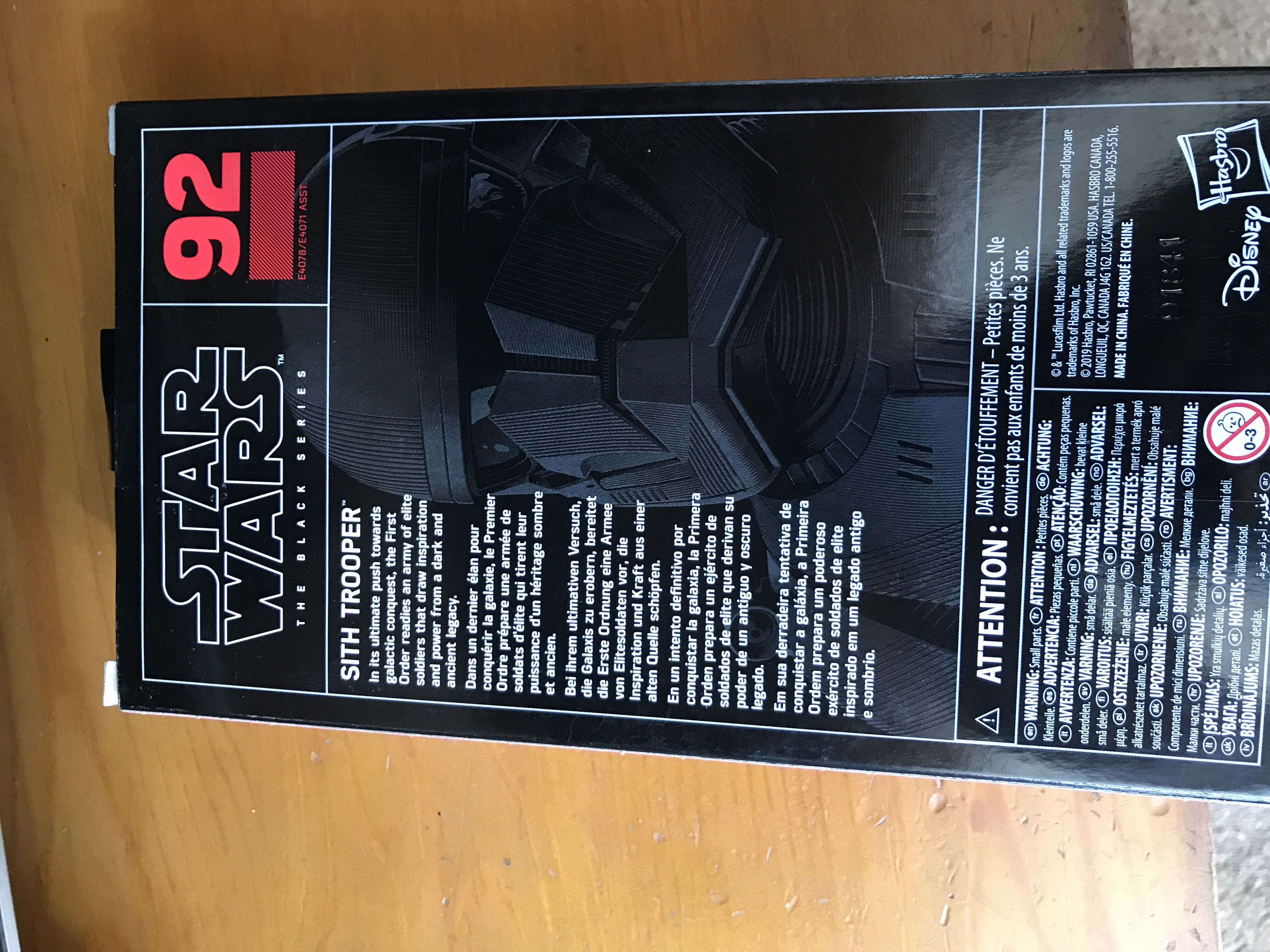 Star Wars: The Black Series 6” Sith Jet Trooper (The Rise of Skywalker) - Hasbro (Star Wars) action figure collectible [Barcode 630509867110] - Main Image 2