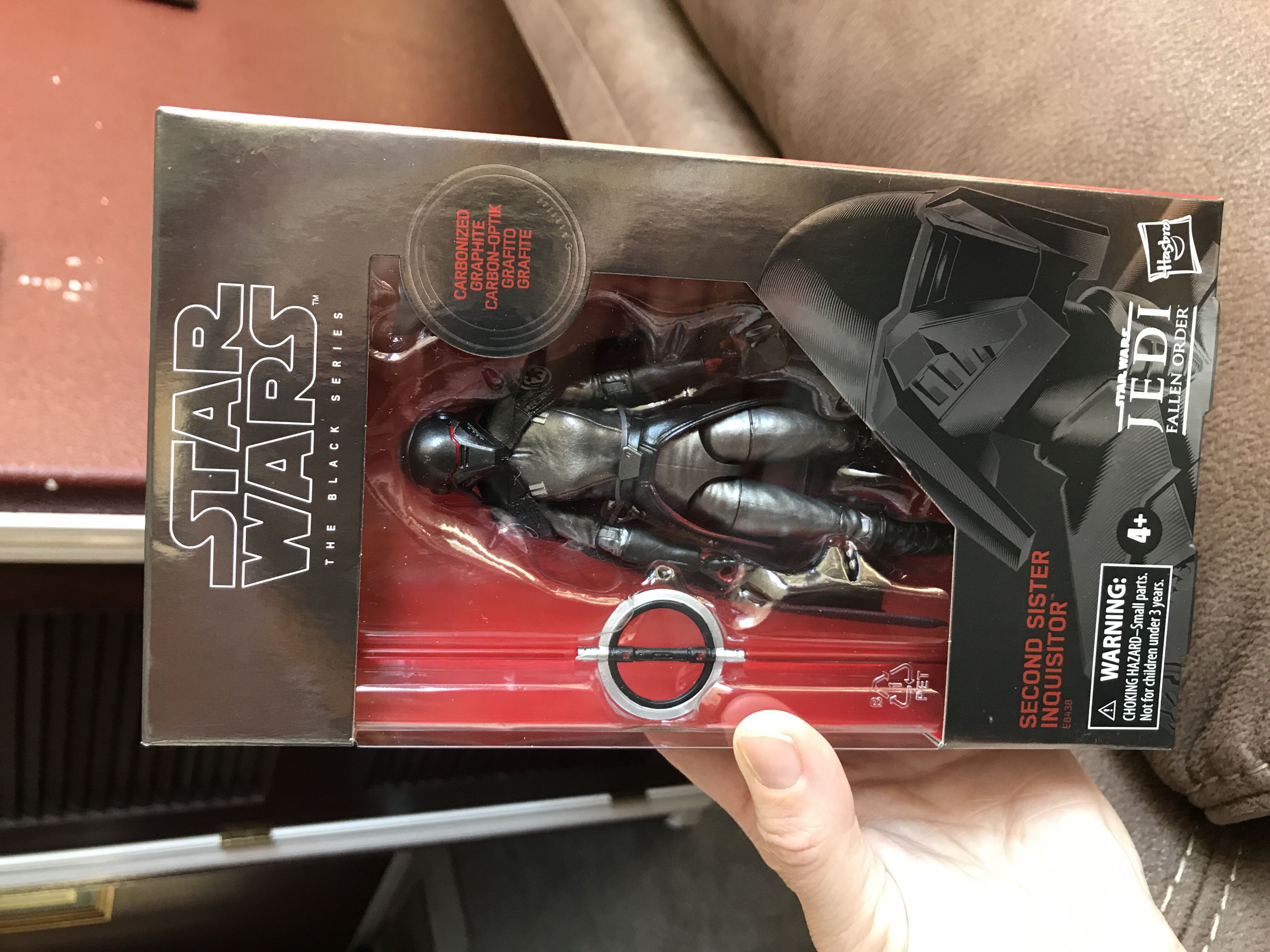 Second Sister Inquisitor - Carbonized - Hasbro (Star Wars JEDI Fallen Order Video Game) action figure collectible [Barcode 630509881604] - Main Image 4